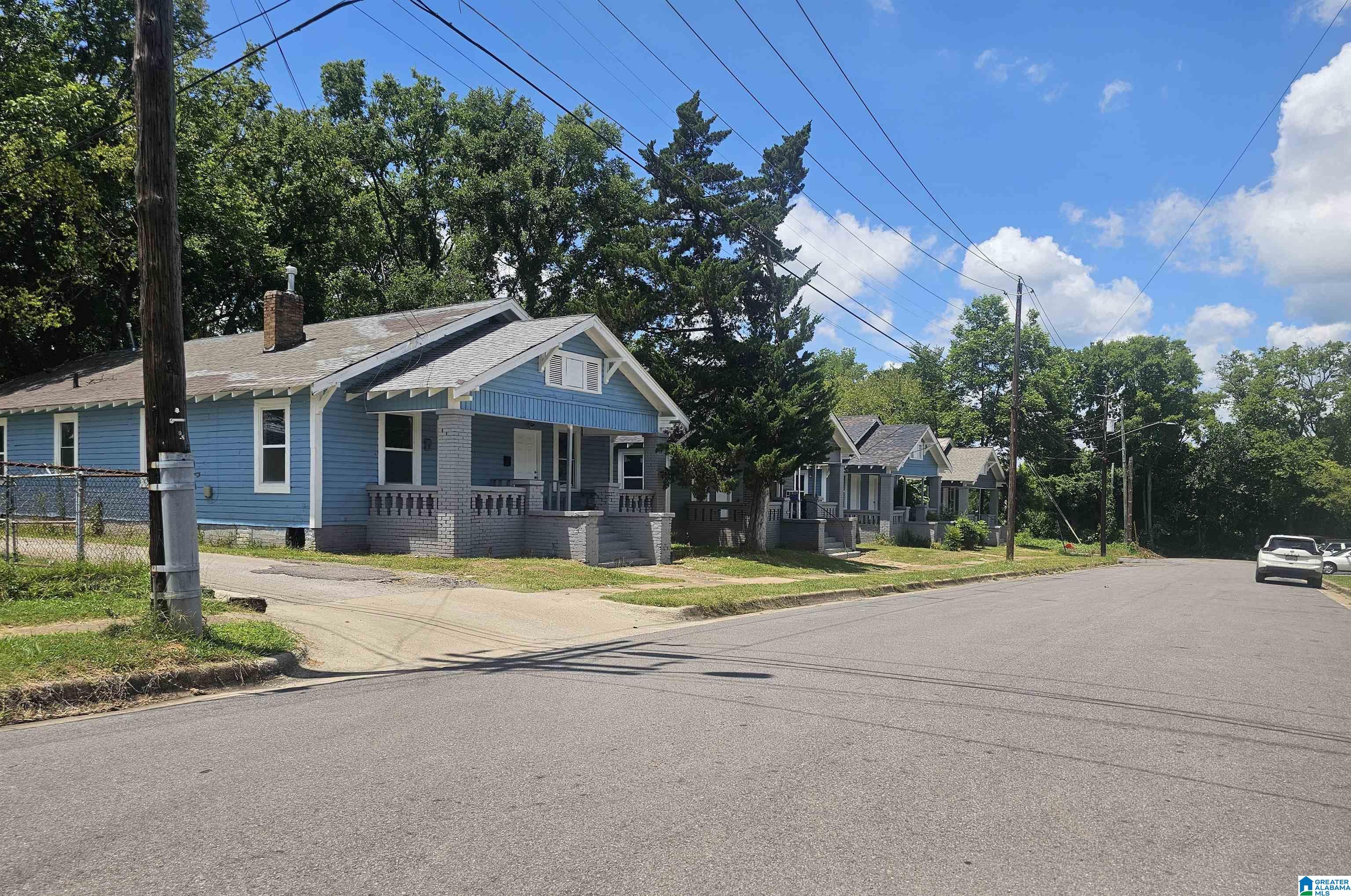 Homes for sale in Birmingham, AL | 1512 Cullman Avenue, Birmingham, AL 35208 | MLS# 21427605