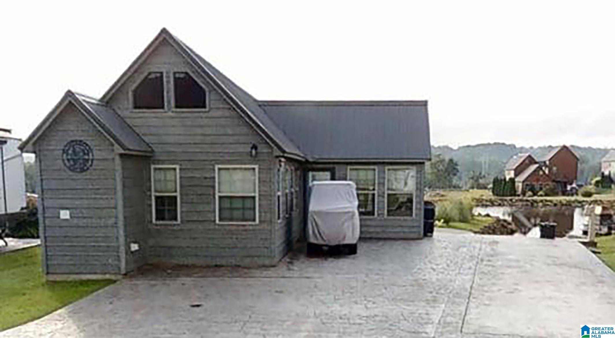 27 COUNTY ROAD 2033