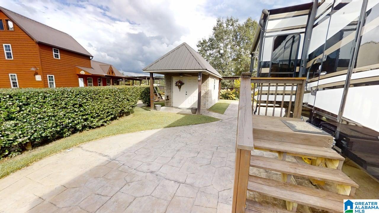 121 COUNTY ROAD 2031