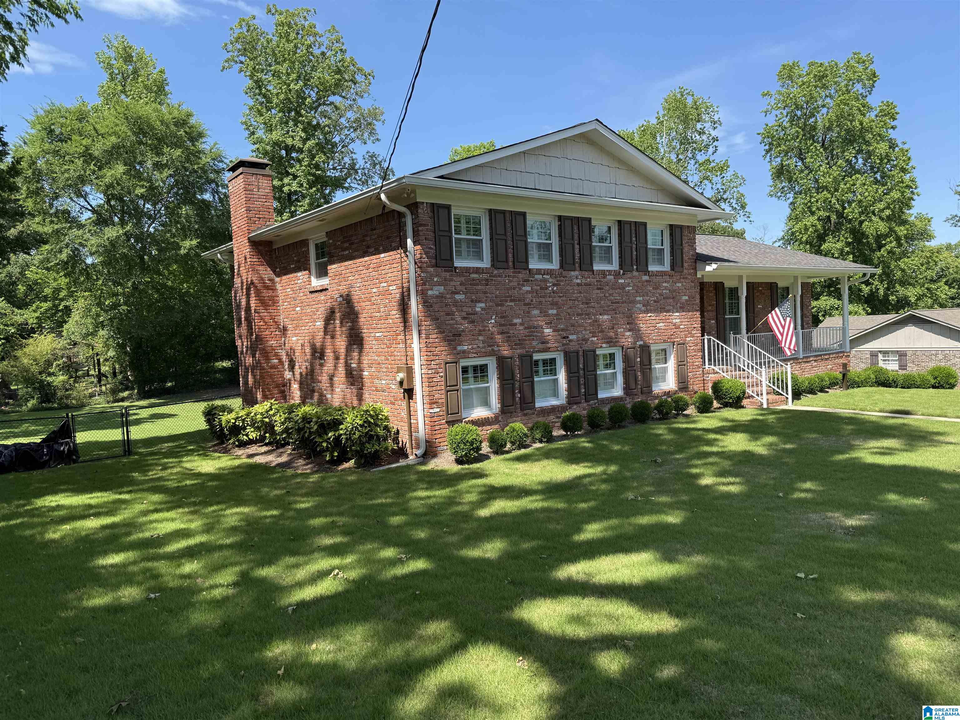 2613 SWISS LANE