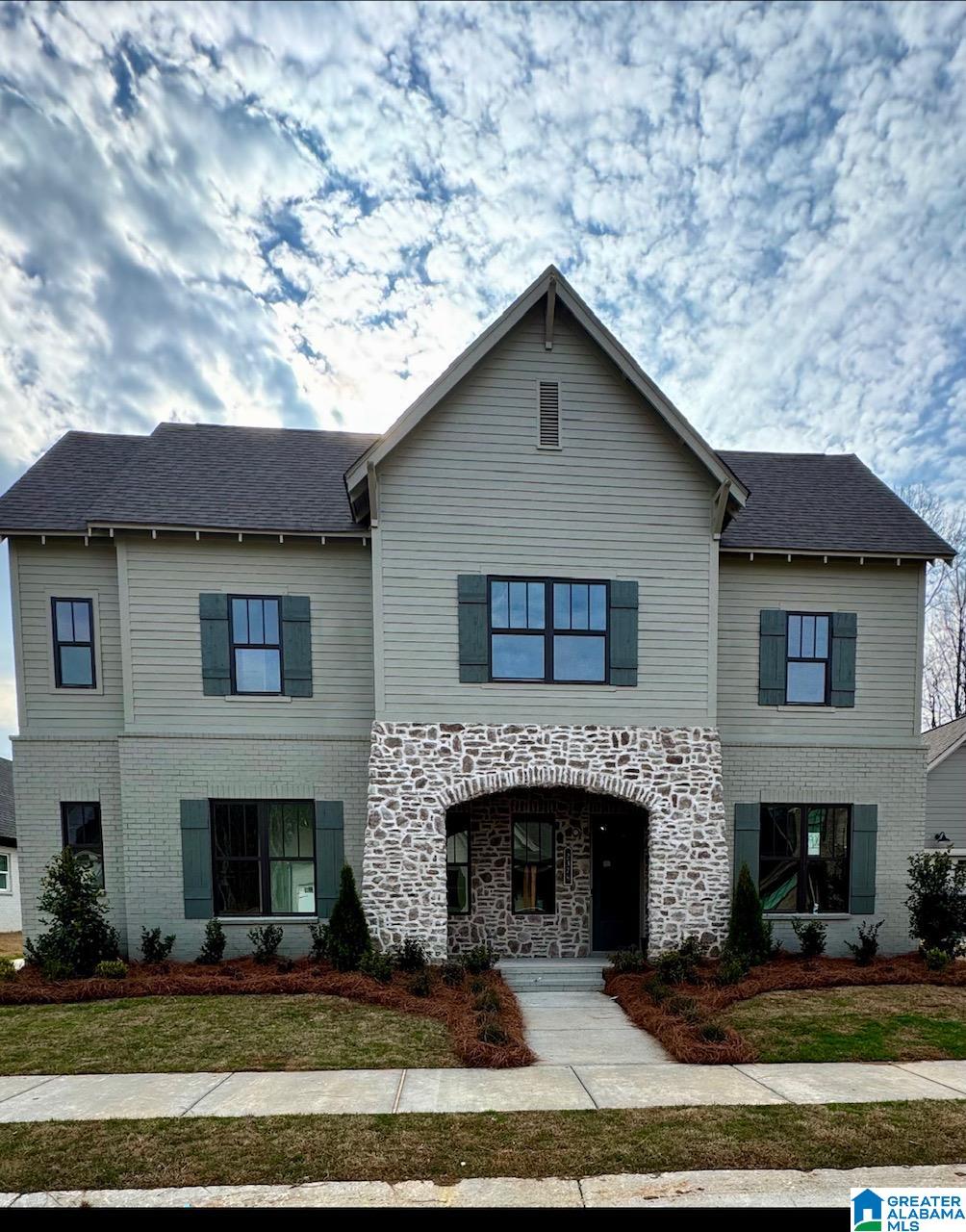 Homes for sale in Hoover, AL | 2378 Old Gould Run, Hoover, AL 35244 | MLS# 21428521