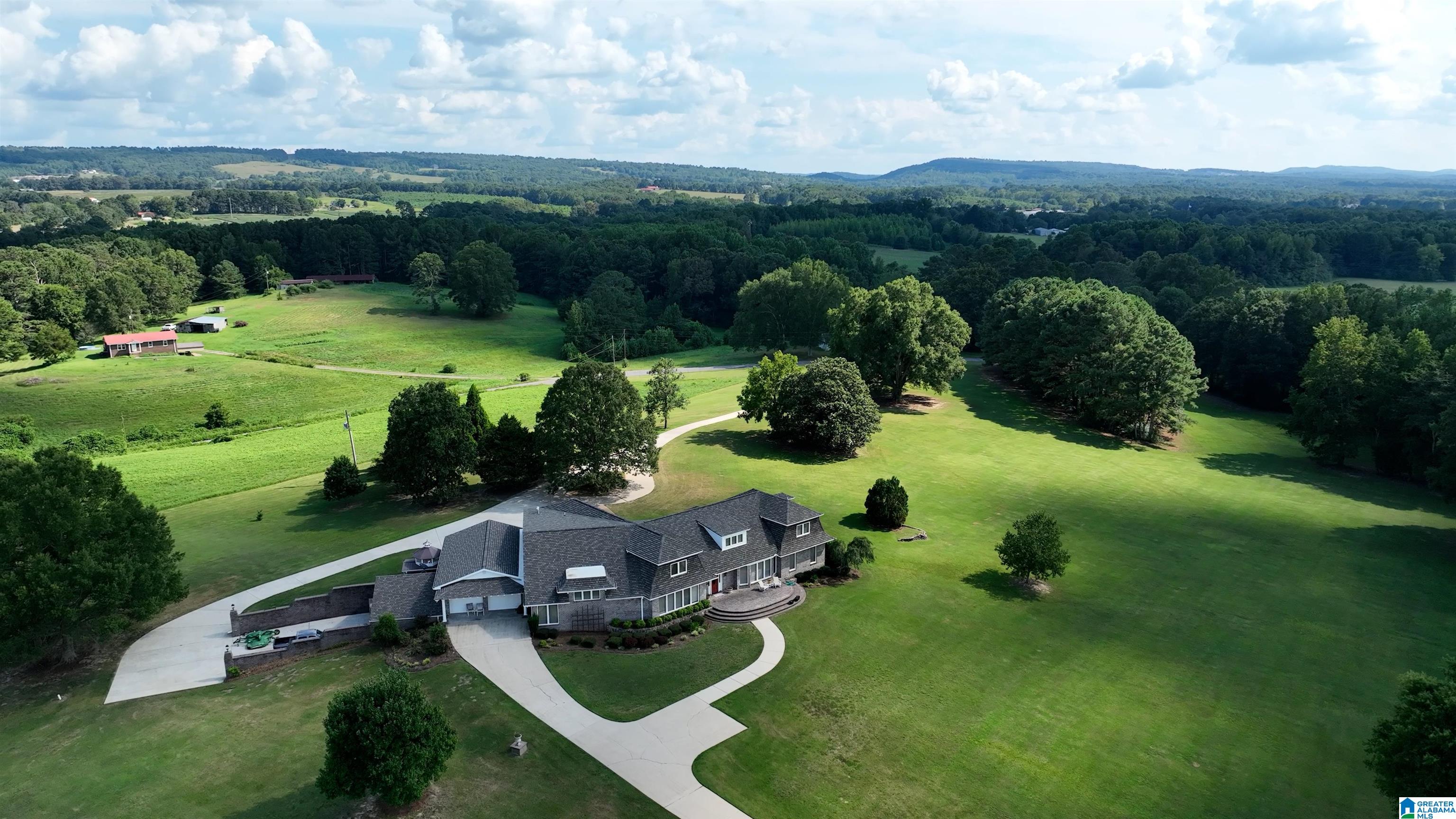 2nd image of 301 Kornegay Road, Oneonta, AL 35121 | MLS# 21428748