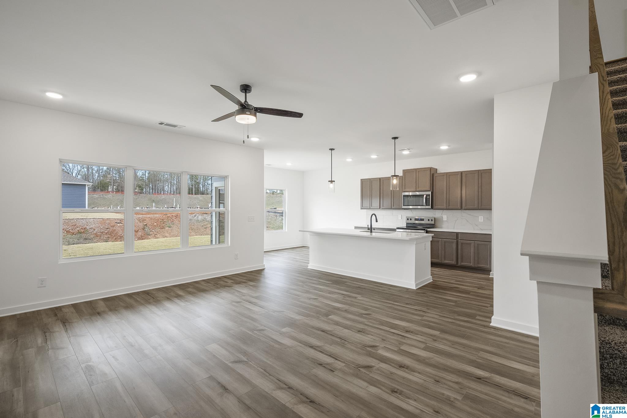 Homes for sale in Warrior, AL | 158 Bellehurst Dr, Warrior, AL 35180 | MLS# 21428846