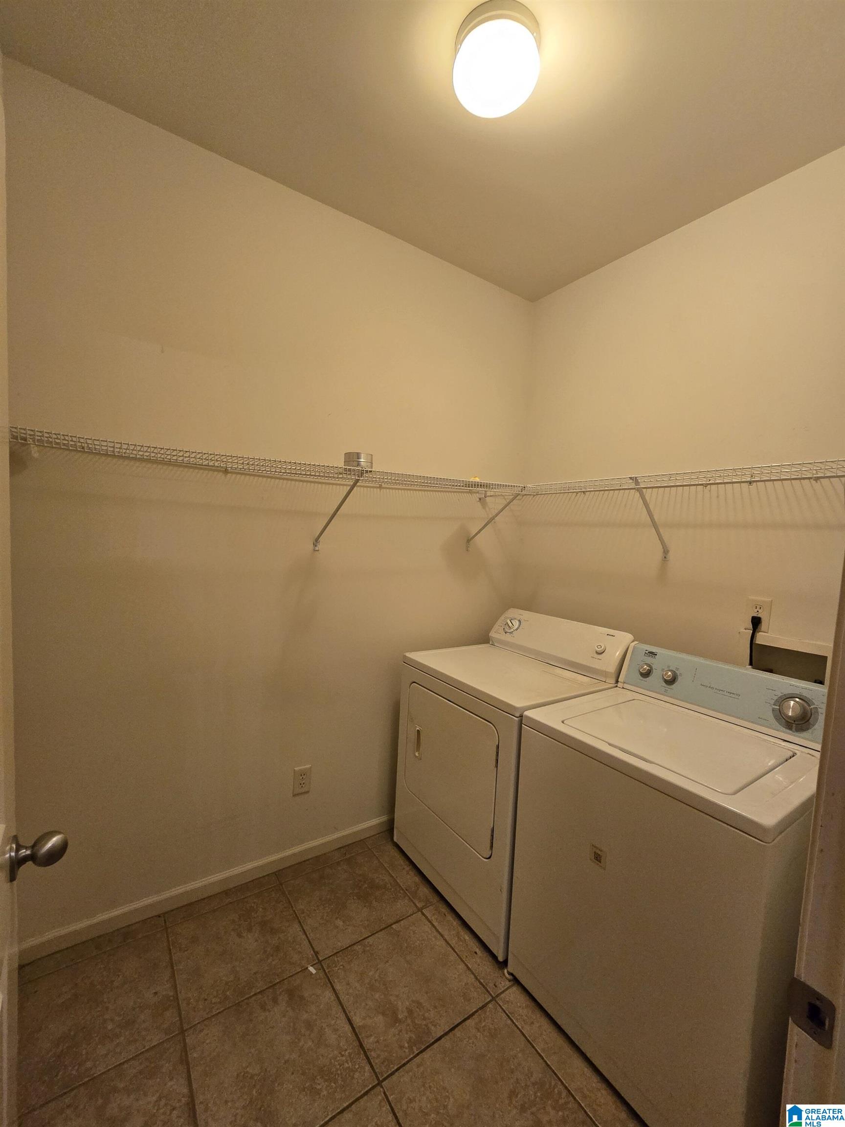 Homes for sale in Hoover, AL | 2376 Chalybe Trail, Hoover, AL 35226 | MLS# 21429044