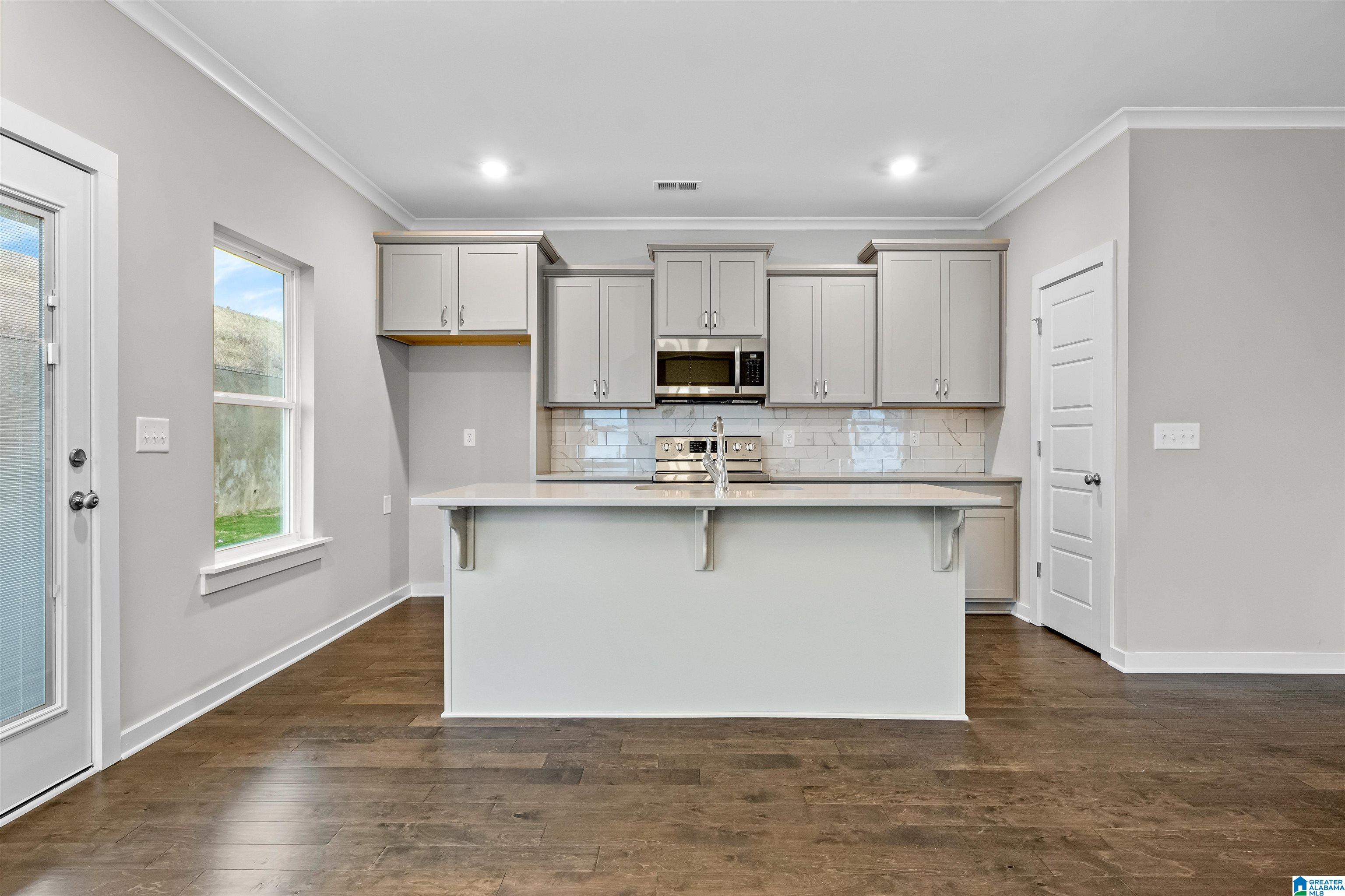 2nd image of 101 Townmoor Lane, Sterrett, AL 35147 | MLS# 21429412