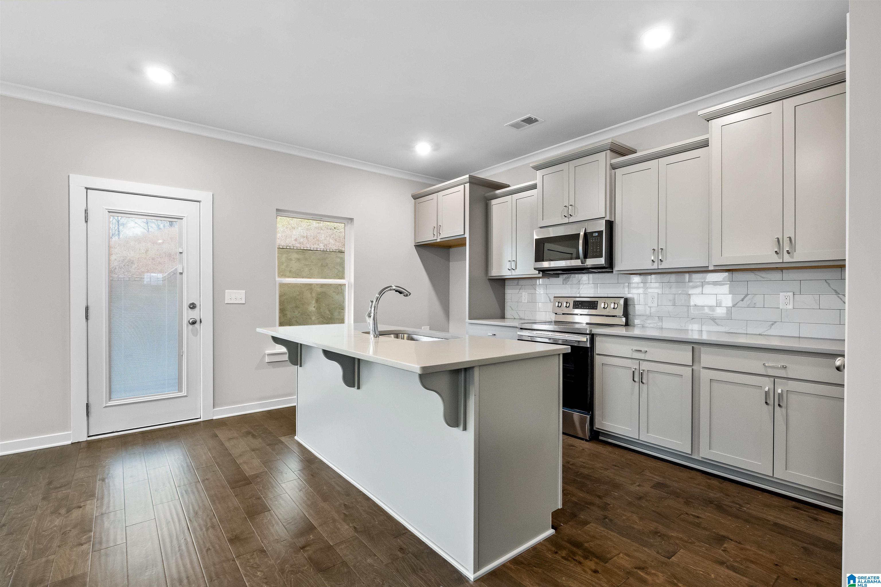 4th image of 101 Townmoor Lane, Sterrett, AL 35147 | MLS# 21429412