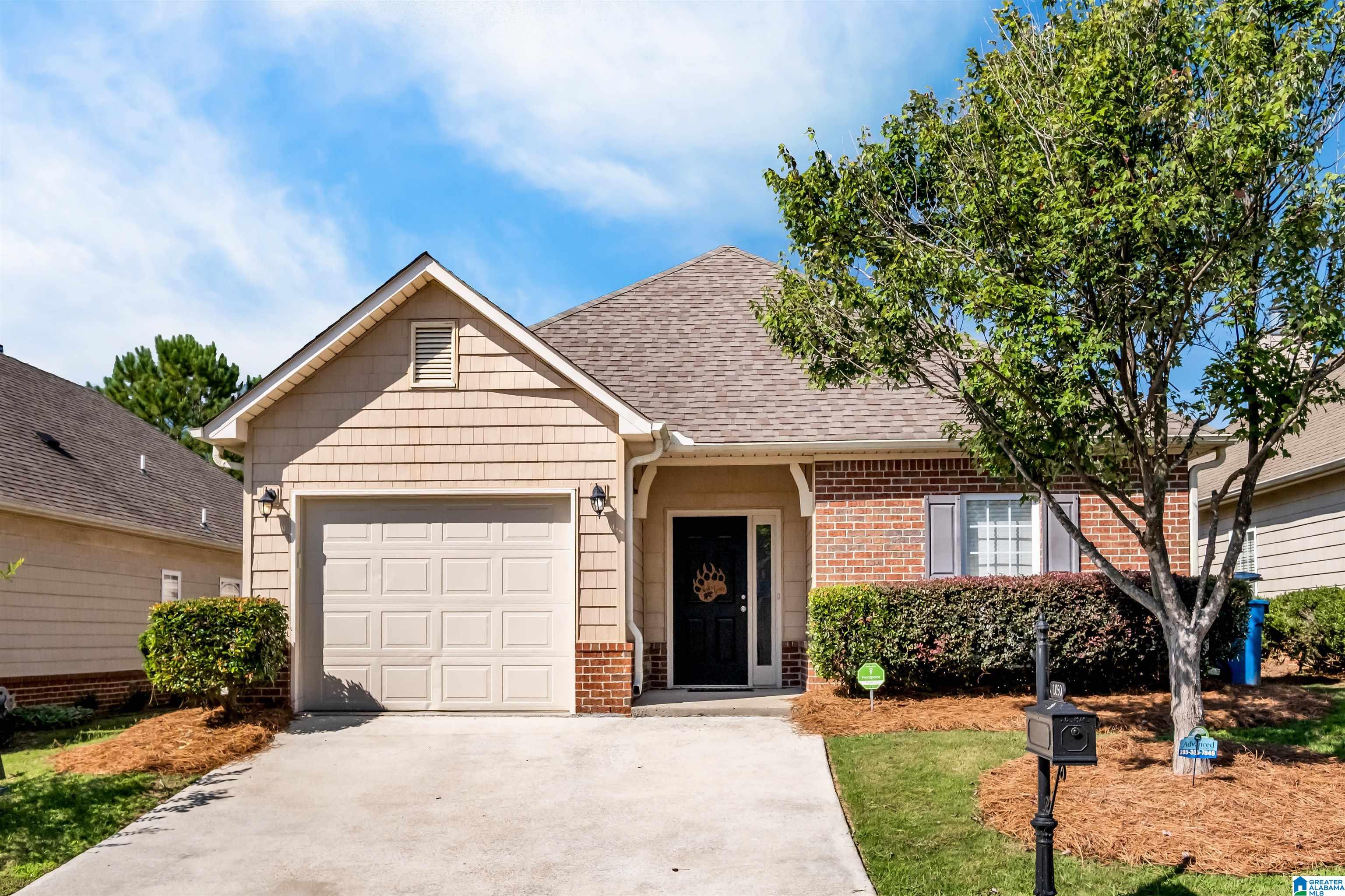1050 FAIRBANK LANE