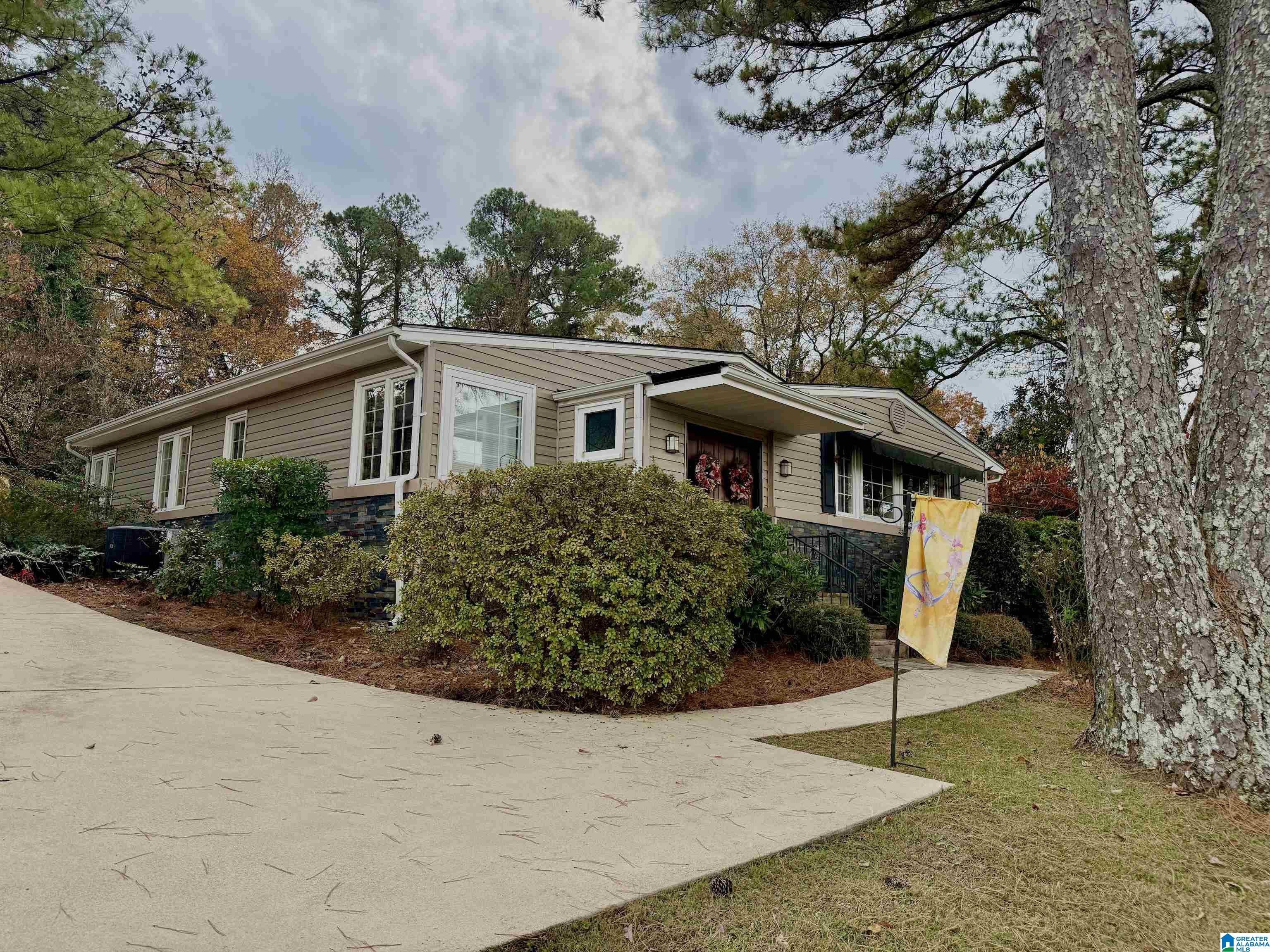 841 COLEMAN DRIVE