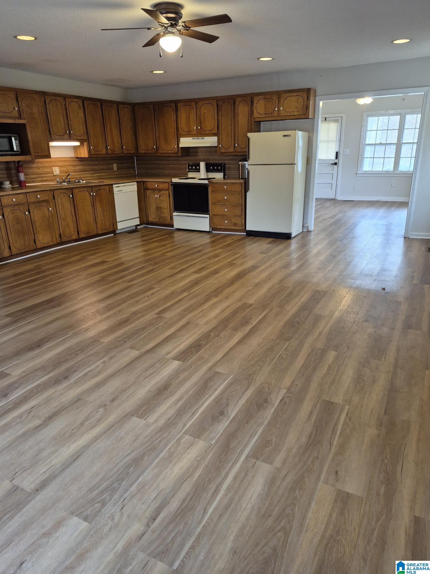 Homes for sale in Clanton, AL | 1710 Greenwood Avenue, Clanton, AL 35045 | MLS# 21429633