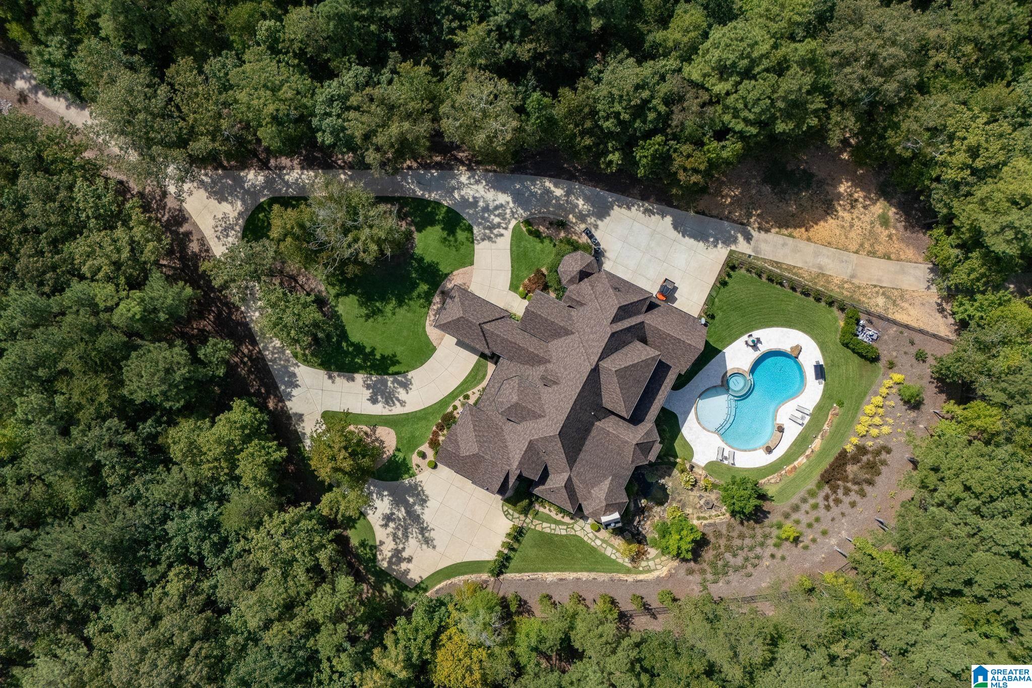 Homes for sale in Indian Springs Village, AL | 107 Cahaba Oaks Lane, Indian Springs Village, AL 35124 | MLS# 21429768