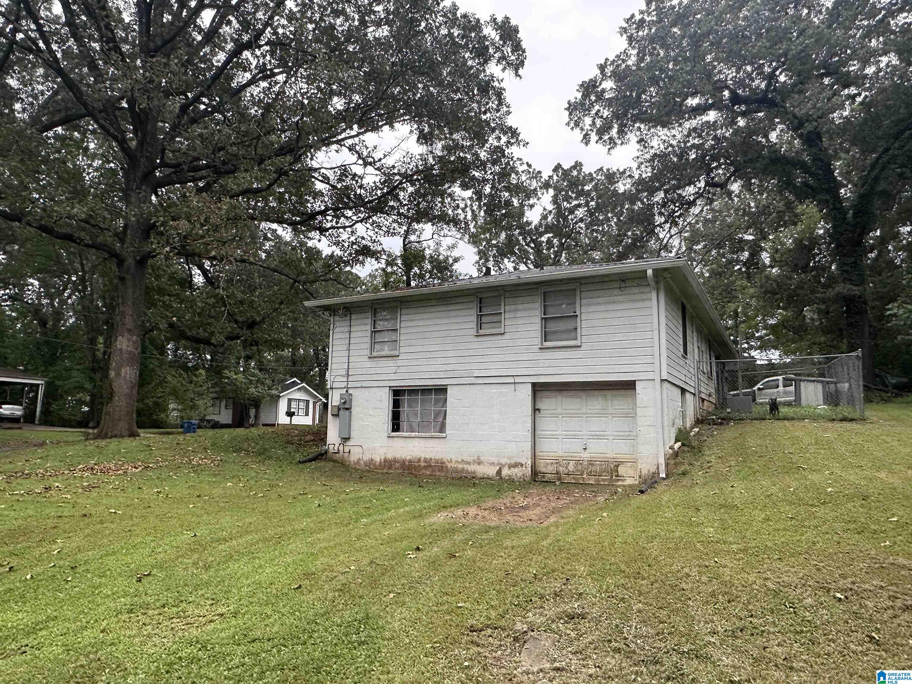 Homes for sale in Midfield, AL | 215 2Nd Avenue, Midfield, AL 35228 | MLS# 21429777