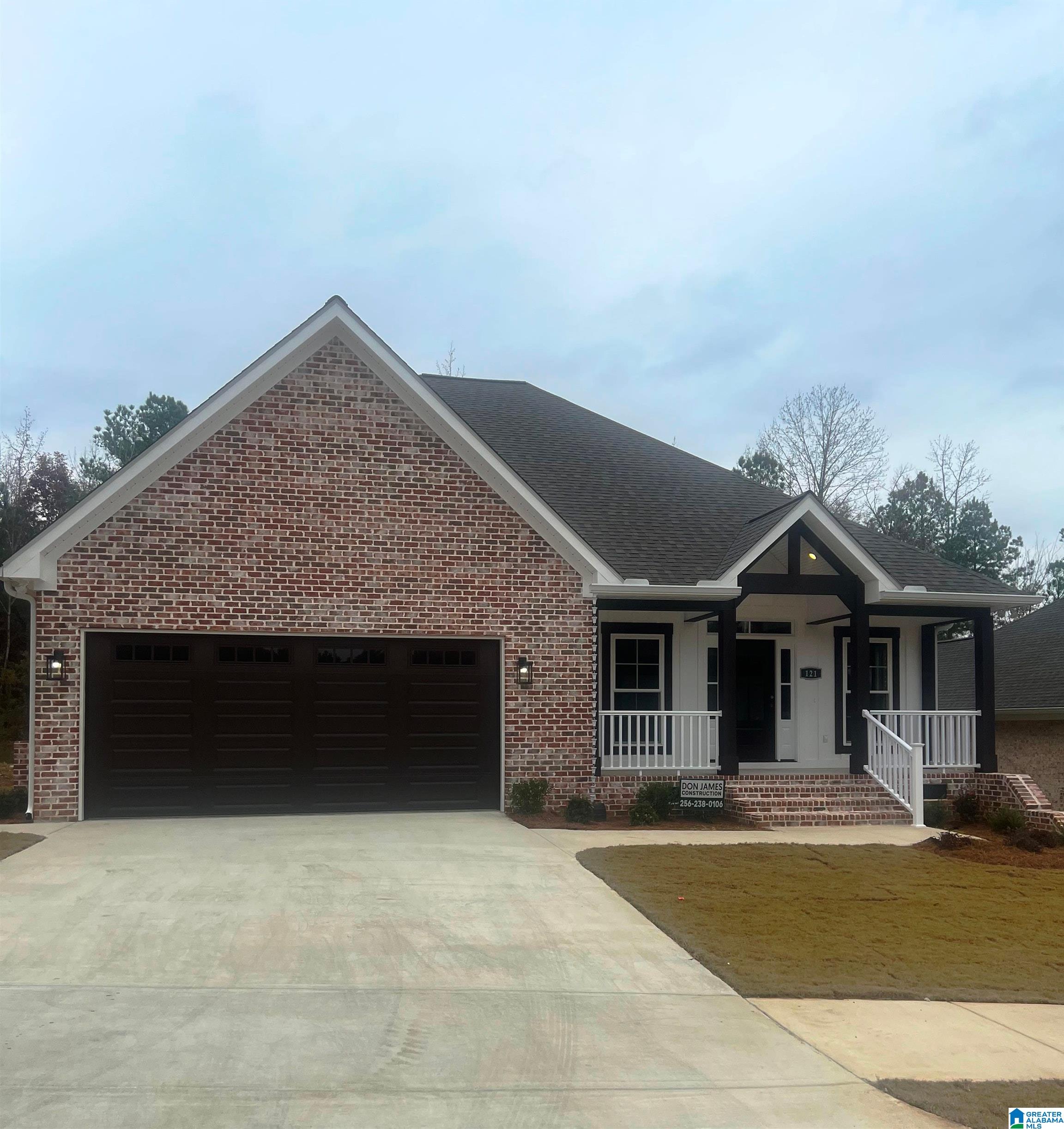 3rd image of 121 Village Circle, Oxford, AL 36203 | MLS# 21429853