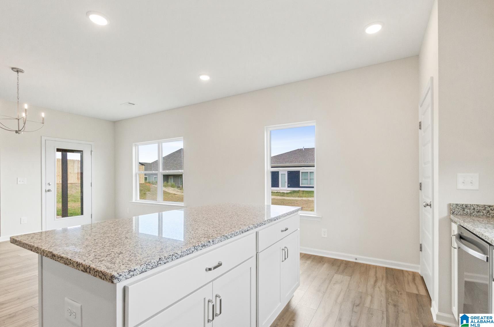 Homes for sale in Sterrett, AL | 126 Townmoor Lane, Sterrett, AL 35147 | MLS# 21430064