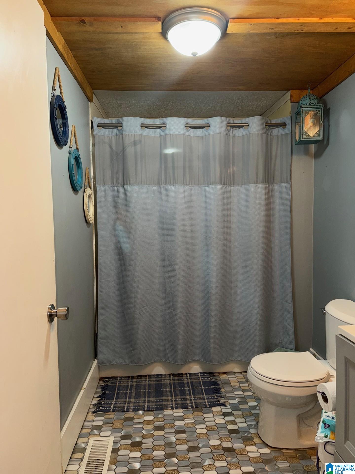 Homes for sale in Quinton, AL | 36 Douglas Dr, Quinton, AL 35130 | MLS# 21430205