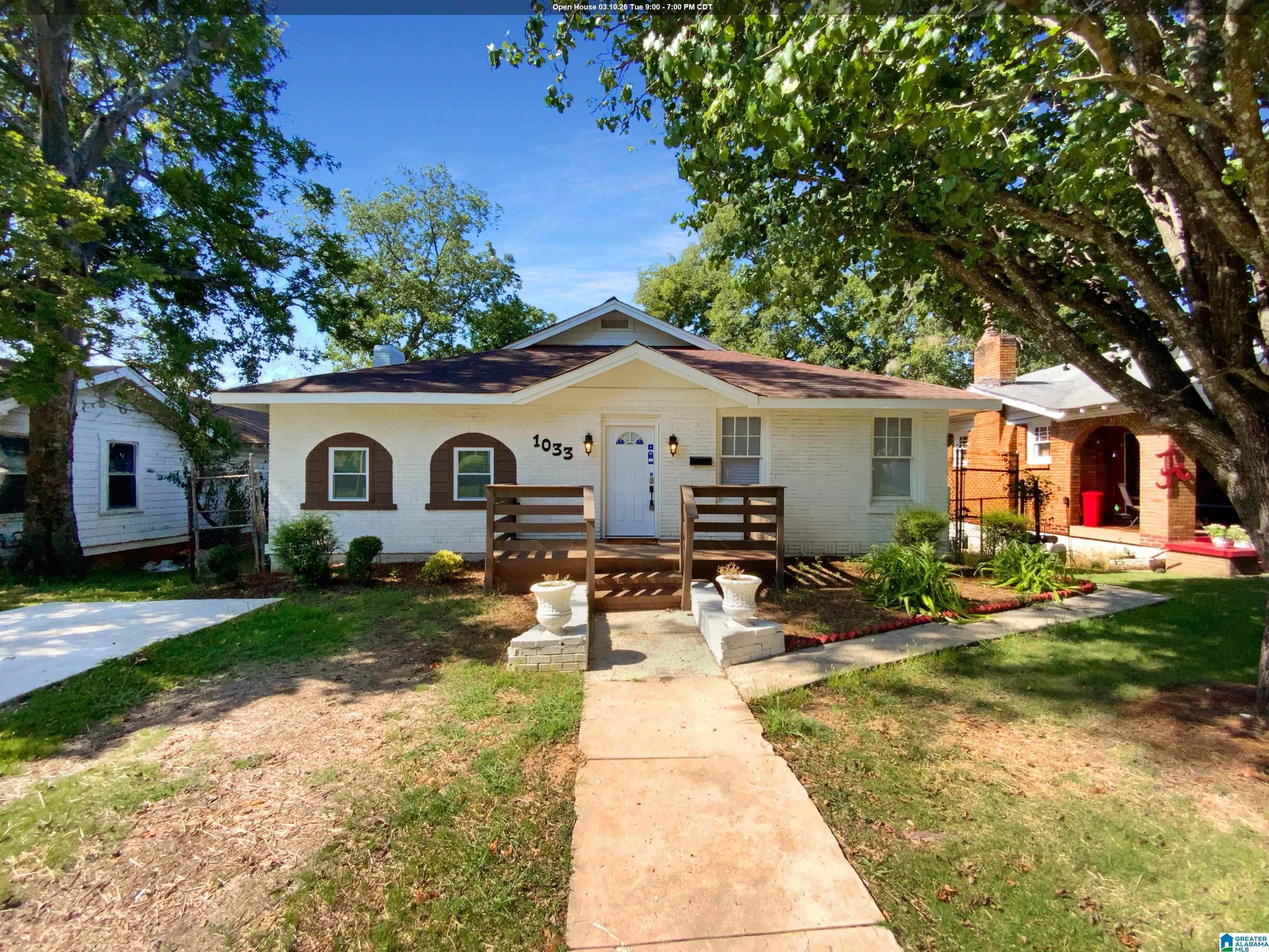 Homes for sale in Birmingham, AL | 1033 Graymont Avenue W, Birmingham, AL 35204 | MLS# 21430277