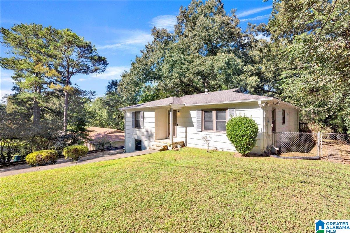 1352 5TH PLACE NW