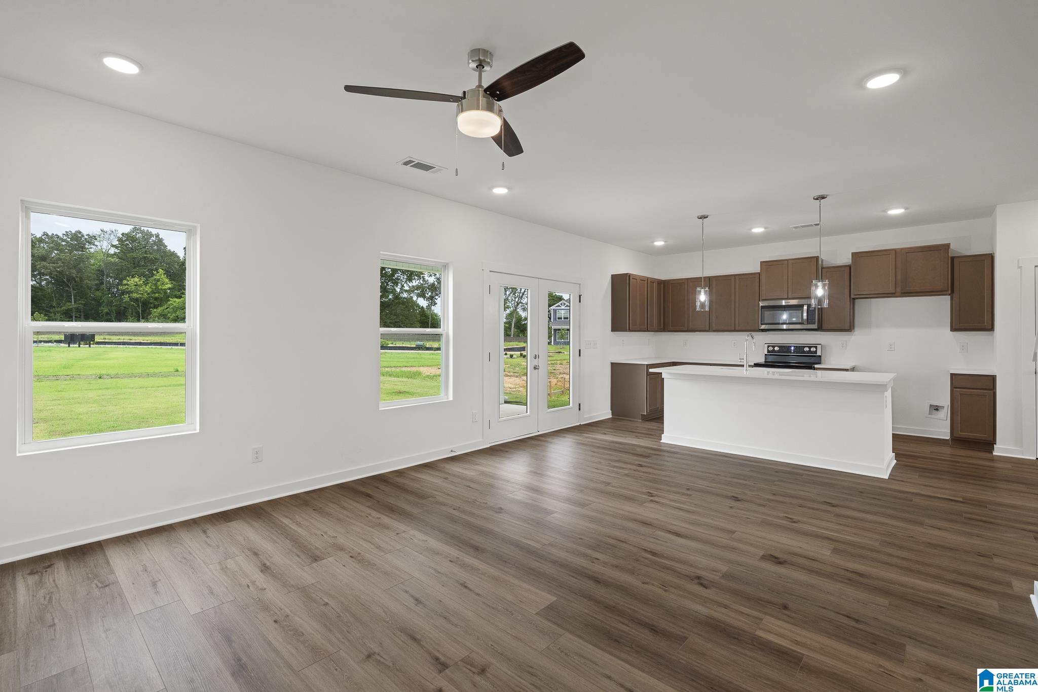 Homes for sale in Cropwell, AL | 152 Lakemont Court, Cropwell, AL 35054 | MLS# 21430289