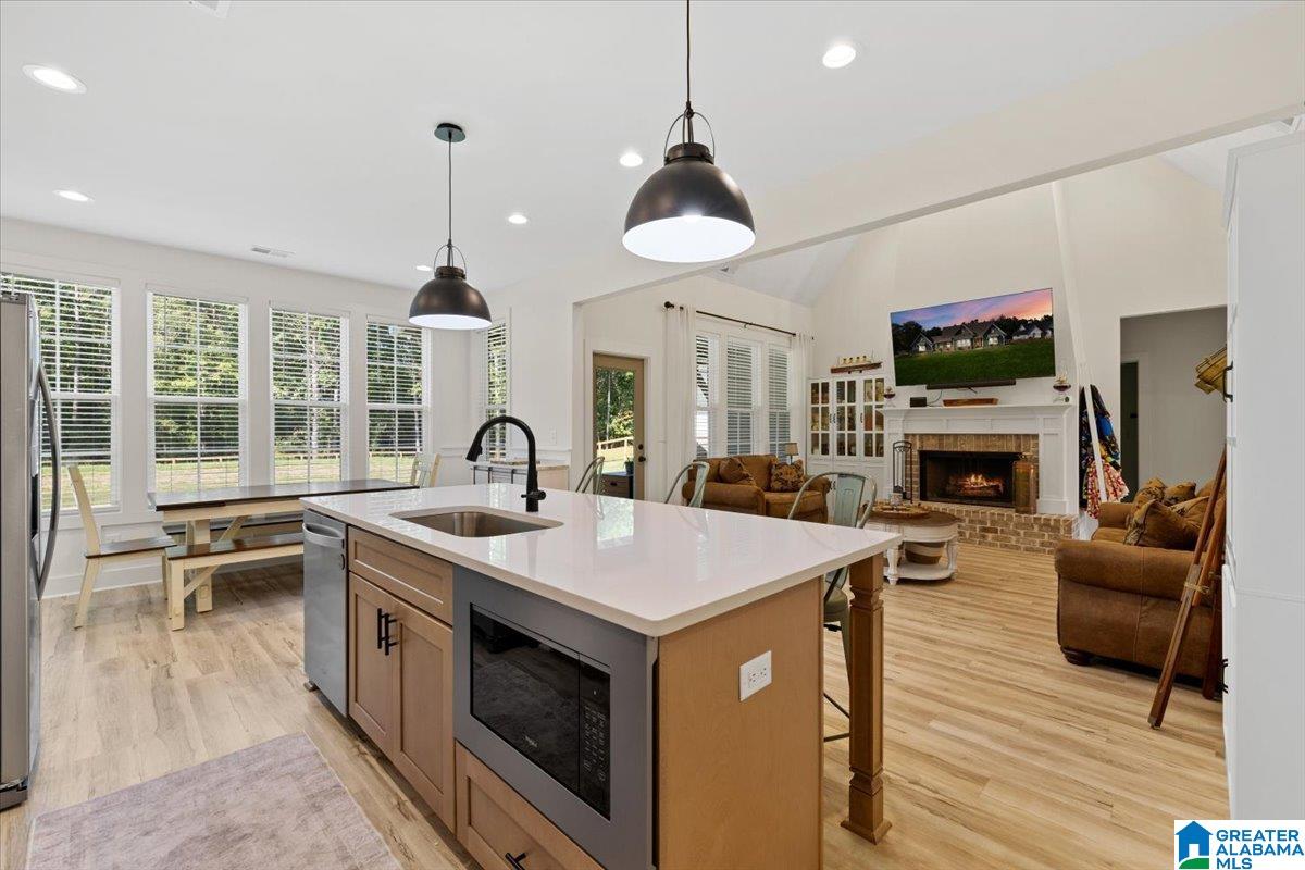 Photo 3 of Single family home for sale at 425 Stonewood Trail, Springville, AL 35146 | MLS# 21430509 | Listing updated on 2026-02-28