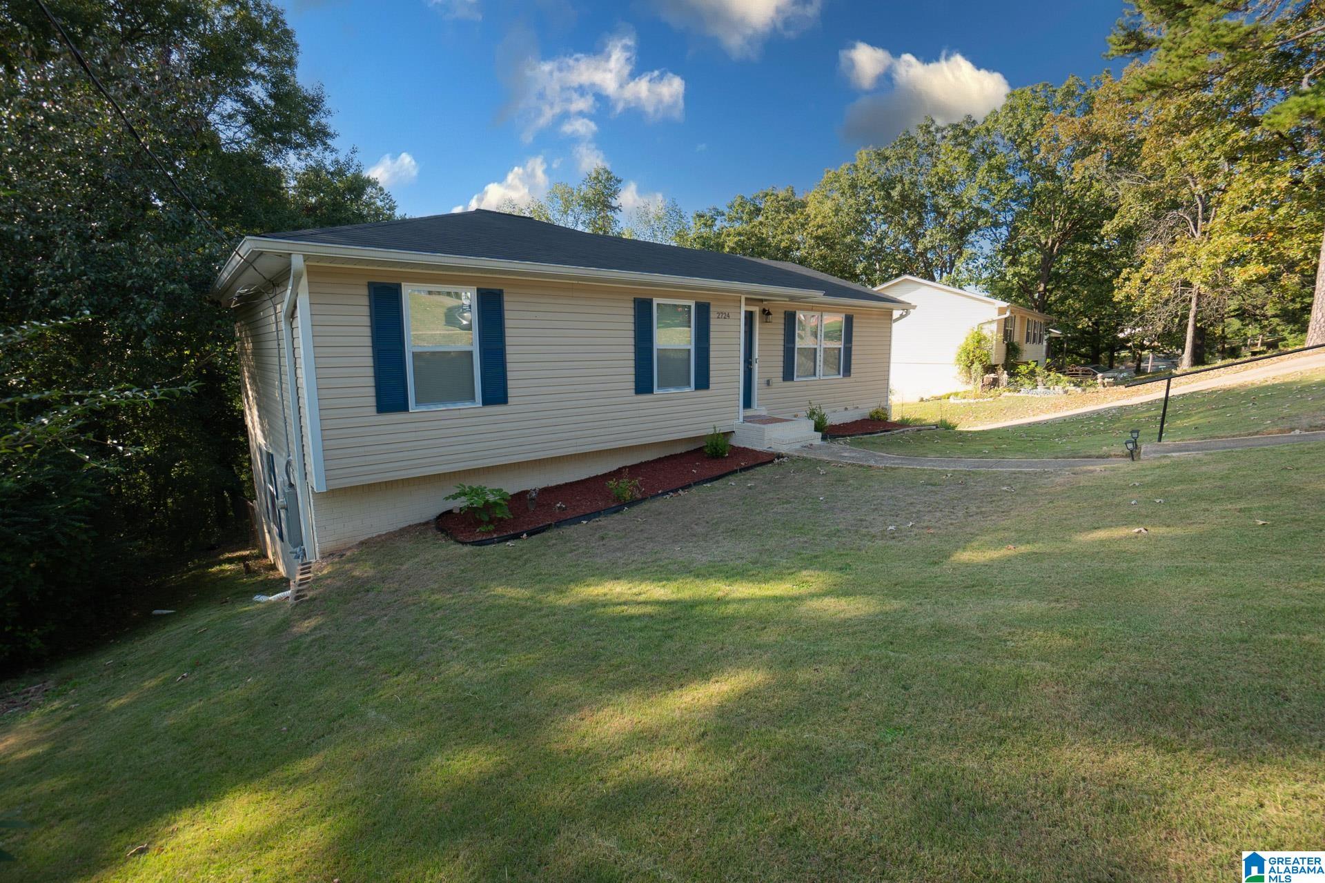 2724 NE 7TH PLACE