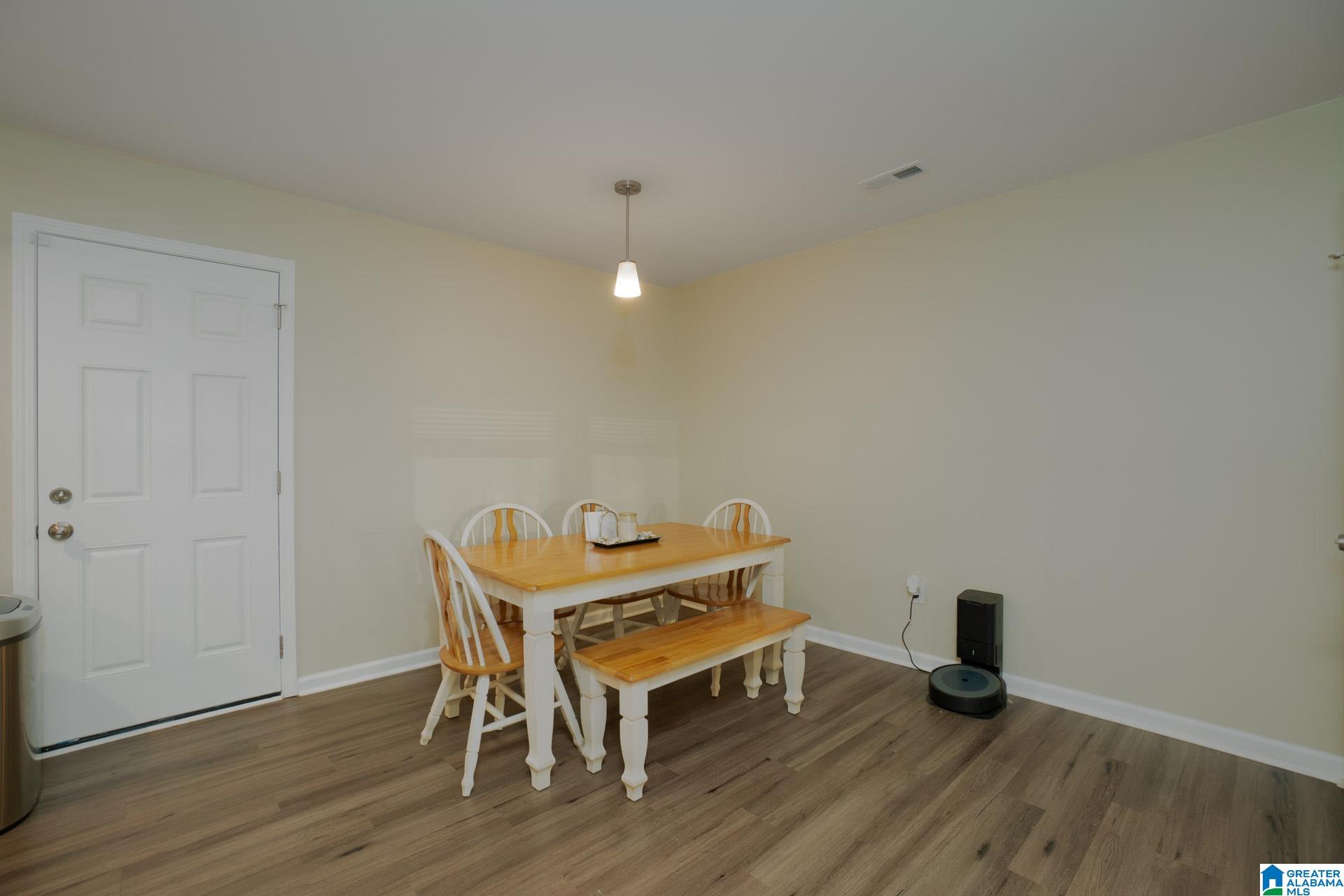 5th image of 2724 Ne 7Th Pl, Center Point, AL 35215 | MLS# 21430596