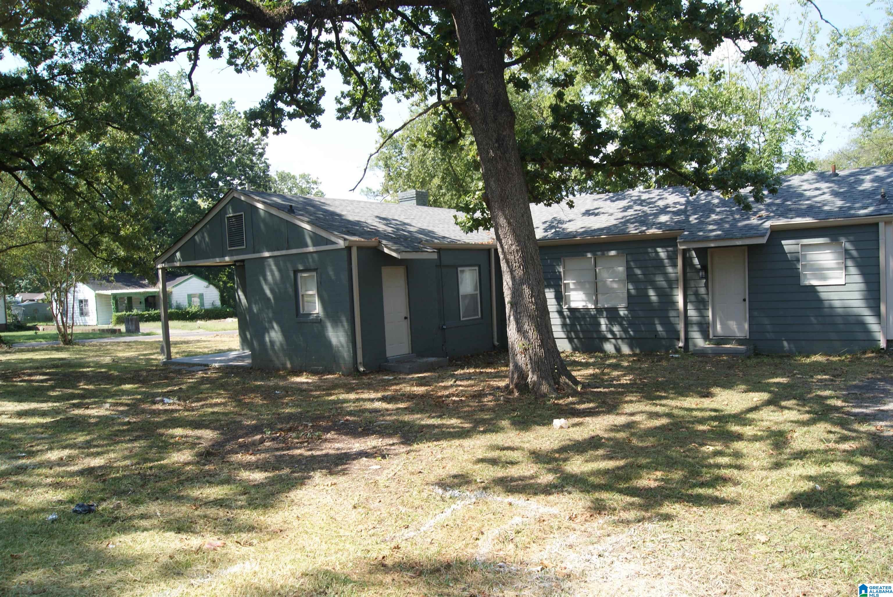 1900 SAINT CHARLES AVENUE SW