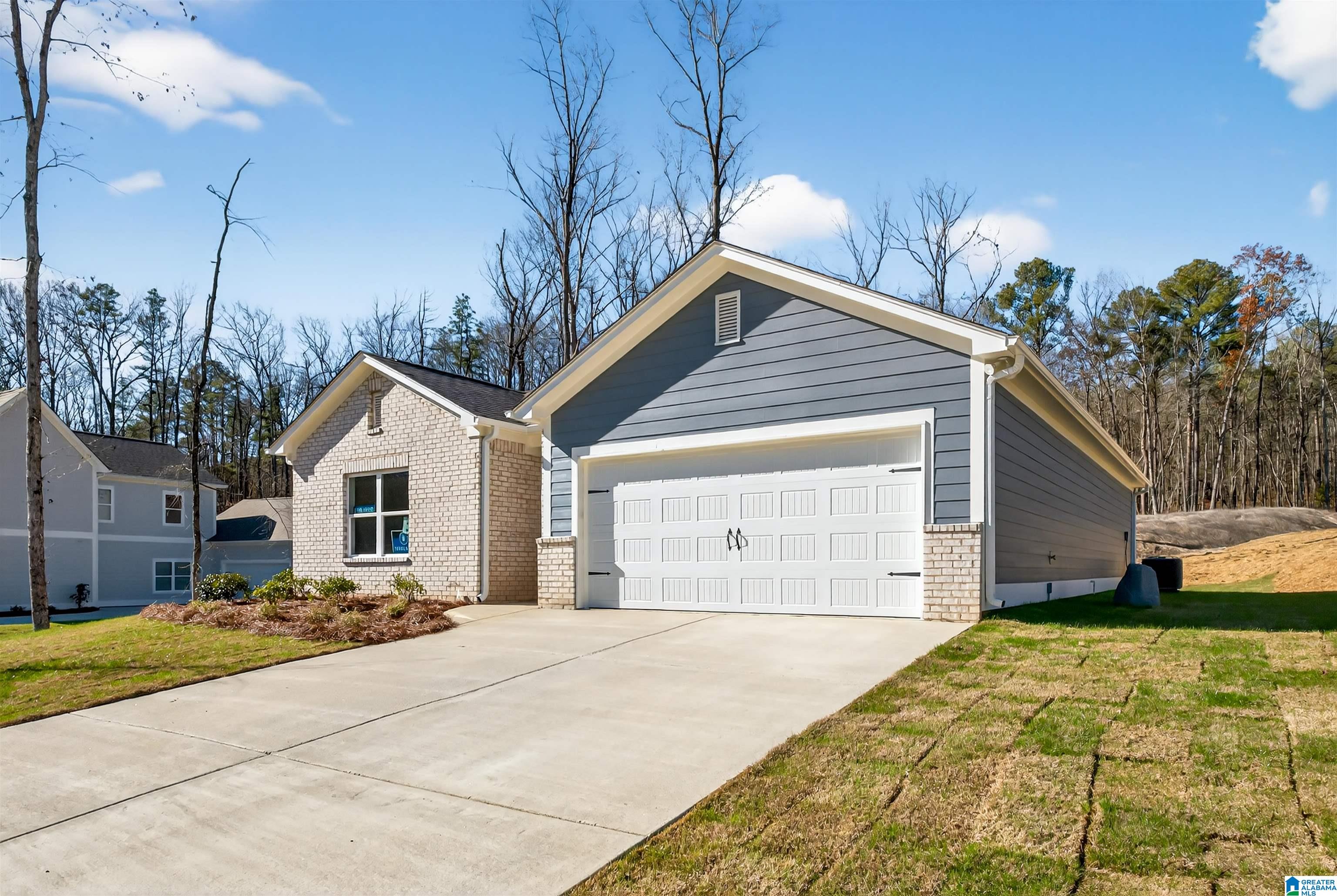 Homes for sale in Sterrett, AL | 125 Townmoor Lane, Sterrett, AL 35147 | MLS# 21430689