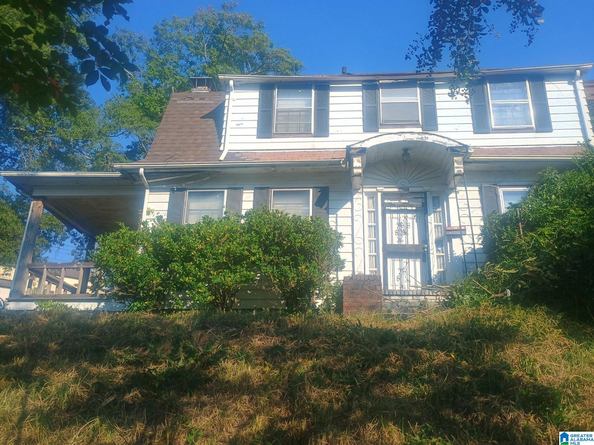 1800 43RD STREET