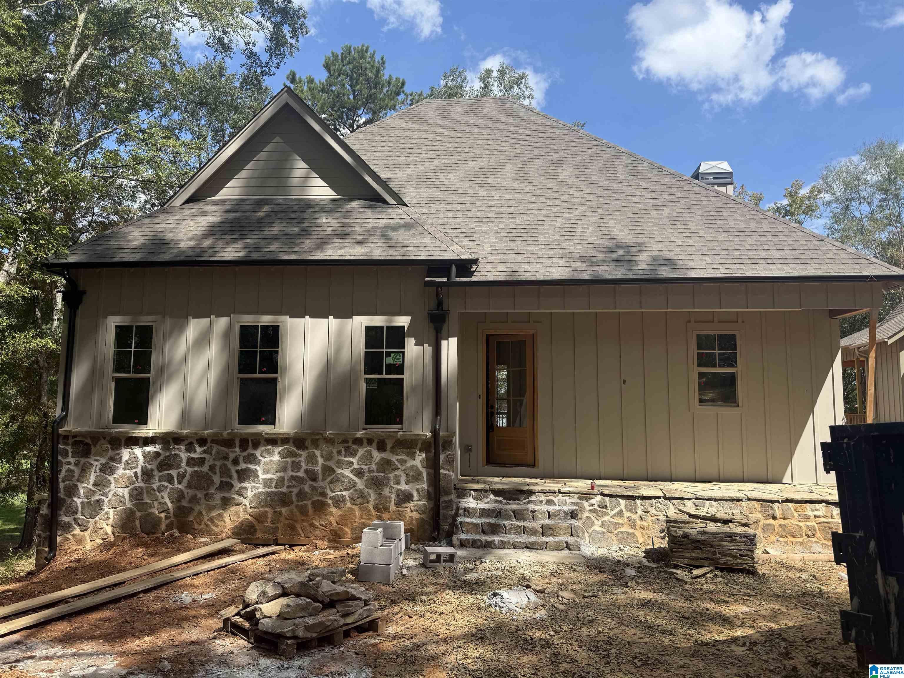 Photo 3 of Single family home for sale at 95 Rivercrest Ln, Vincent, AL 35178 | MLS# 21430855 | Listing updated on 2026-09-18