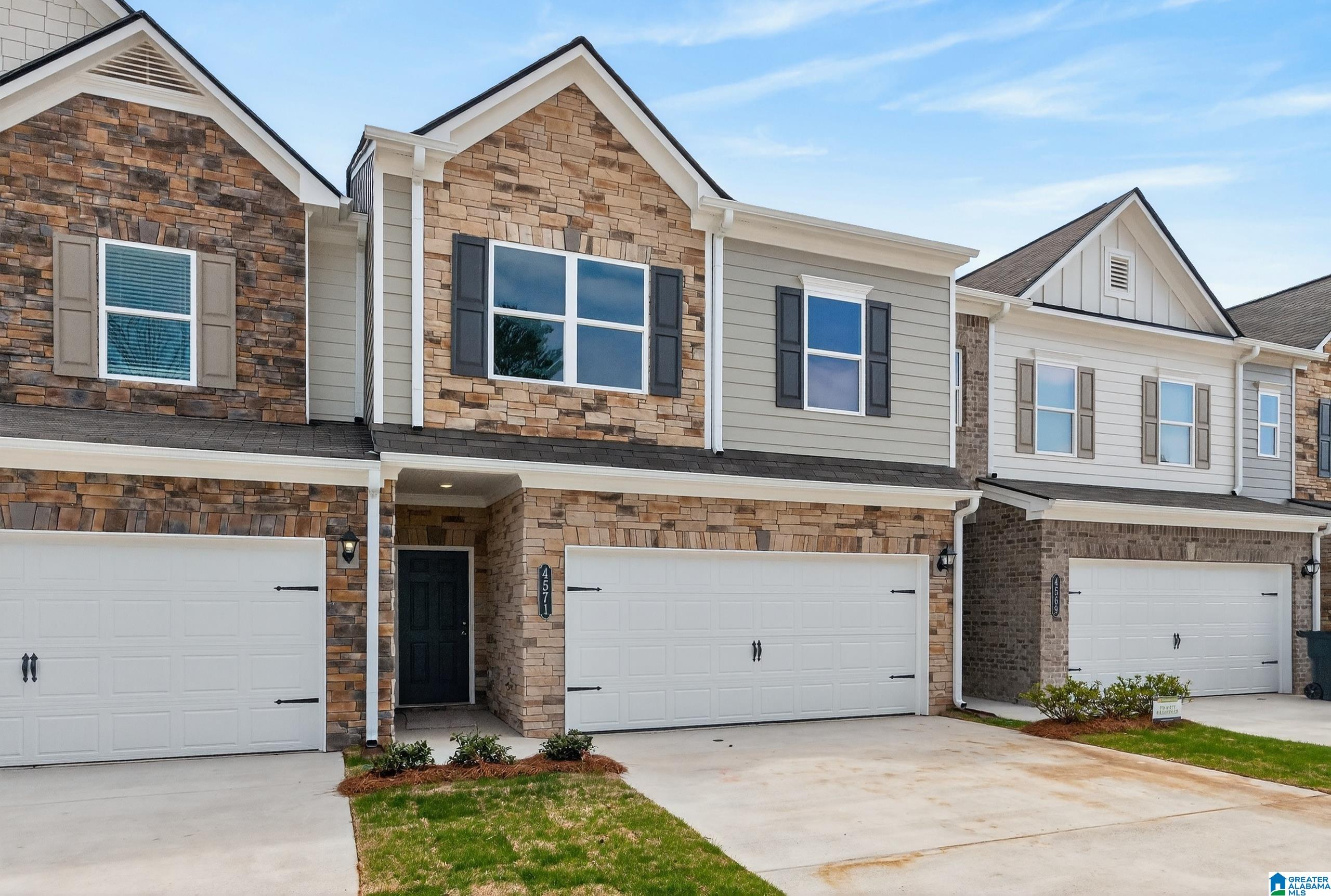 Homes for sale in Fultondale, AL | 4571 Village Springs Square #12, Fultondale, AL 35068 | MLS# 21431274