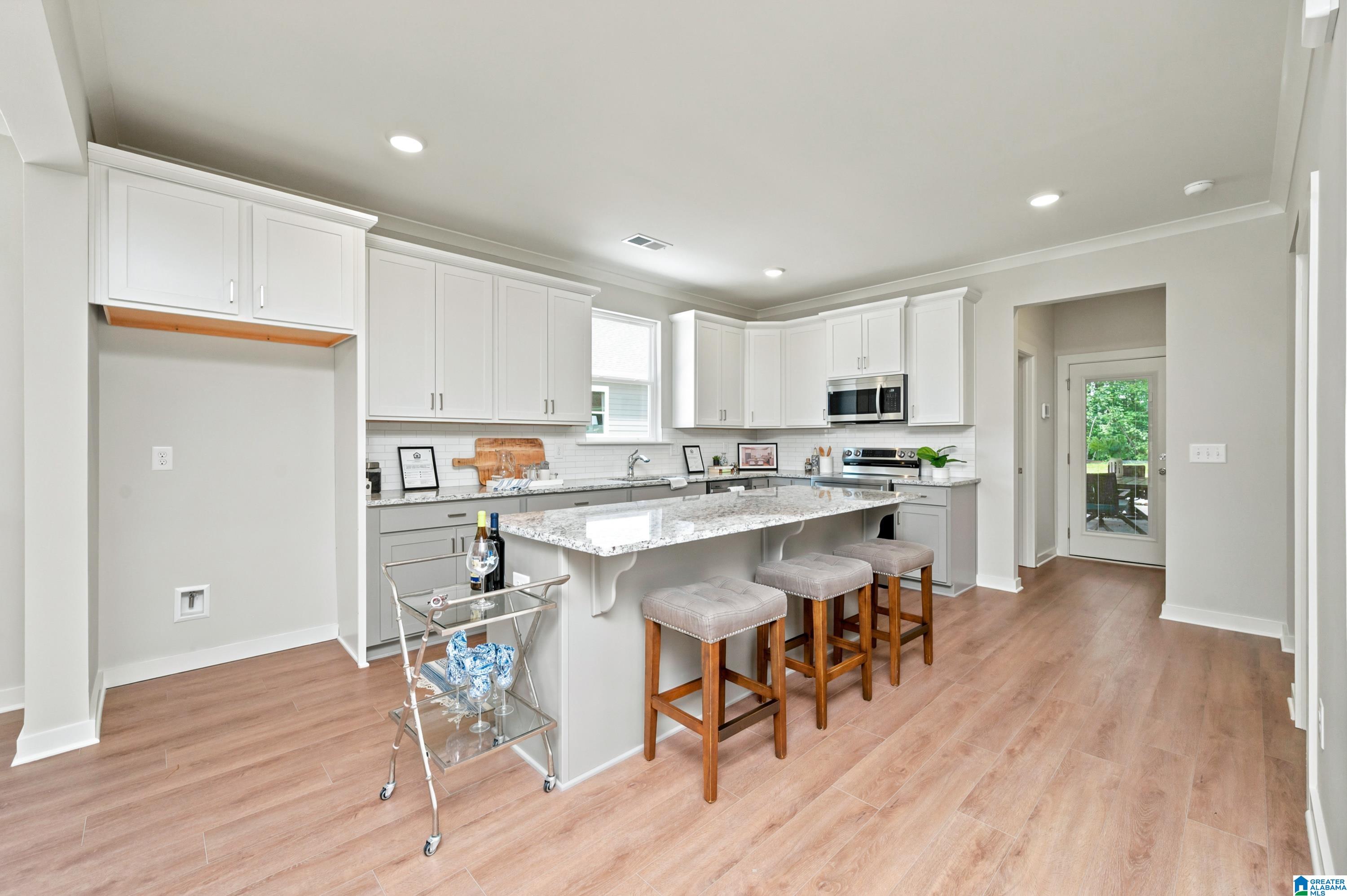 5th image of 2001 Wohali Dr, Leeds, AL 35094 | MLS# 21431415