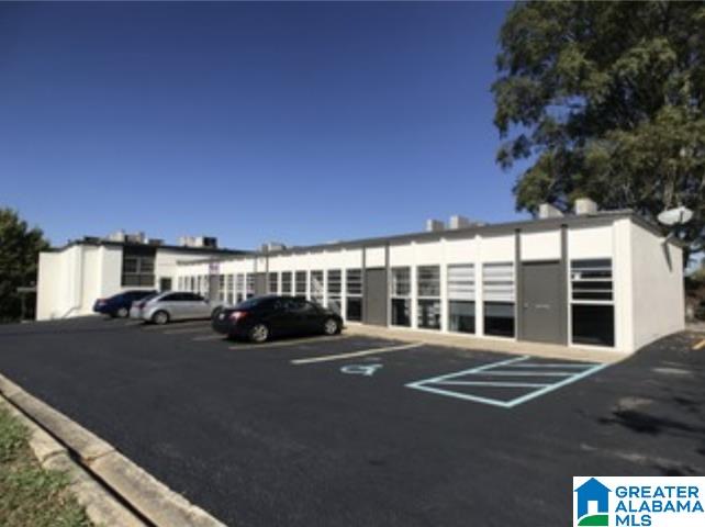 9433 PARKWAY EAST