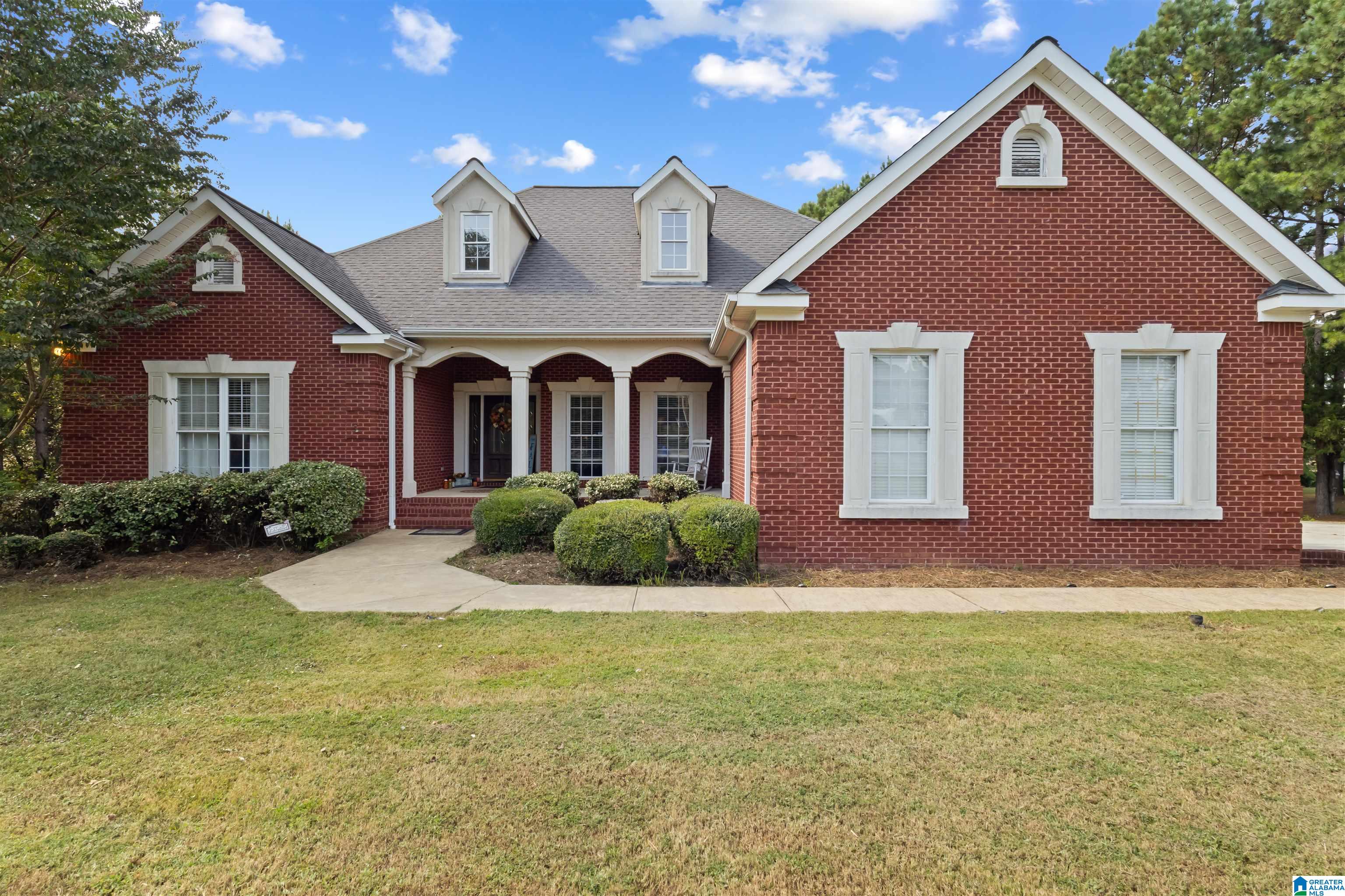 703 CRYSTAL CREST SW