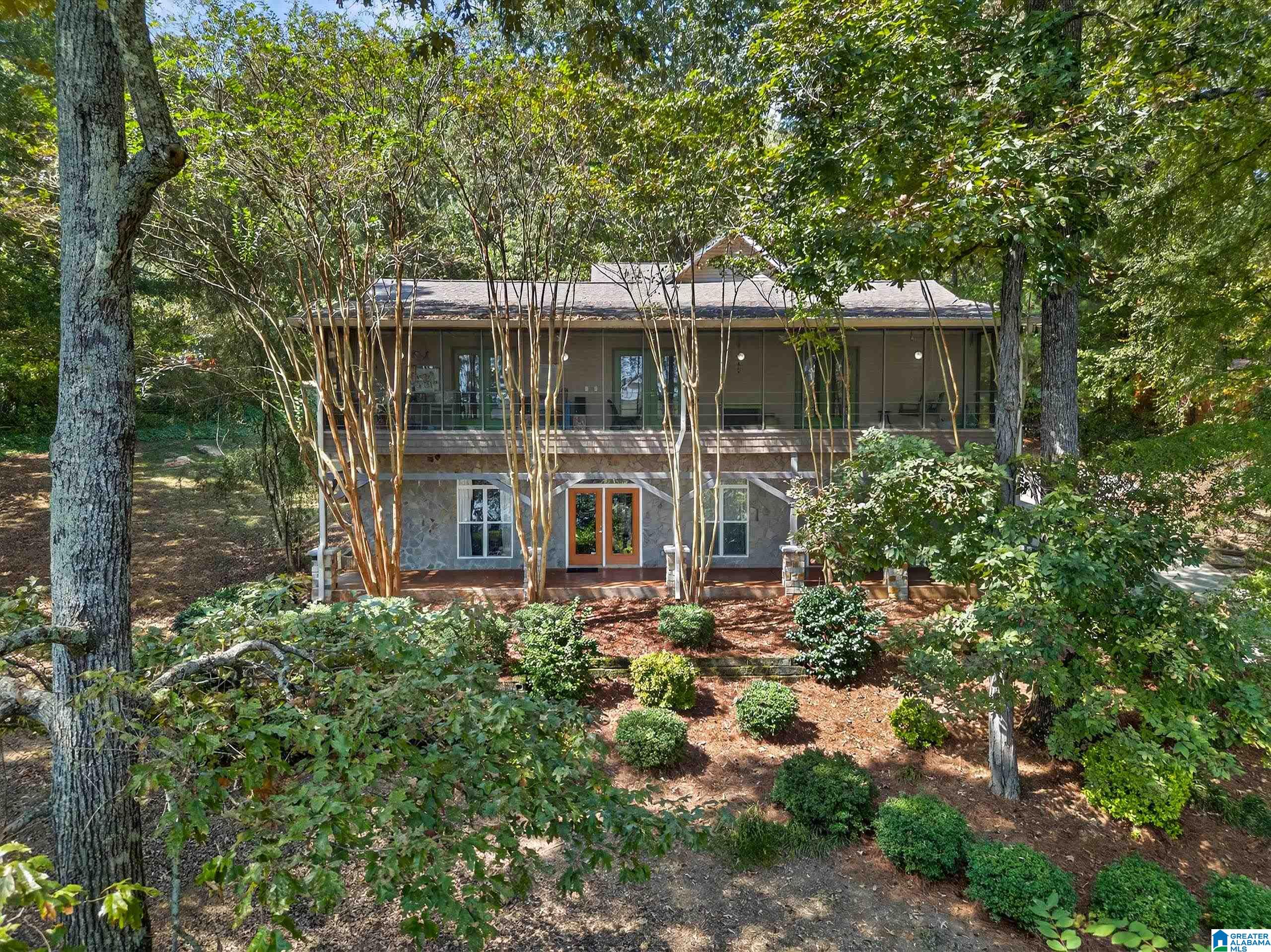 Homes for sale in Riverside, AL | 1105 Lock 4 Road, Riverside, AL 35135 | MLS# 21431805