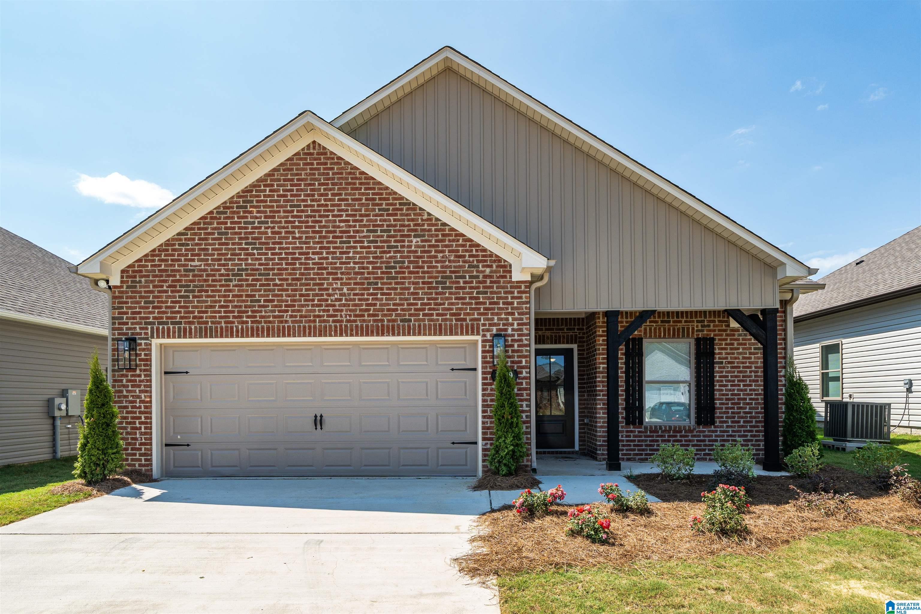 5509 BLUE JAY CIRCLE