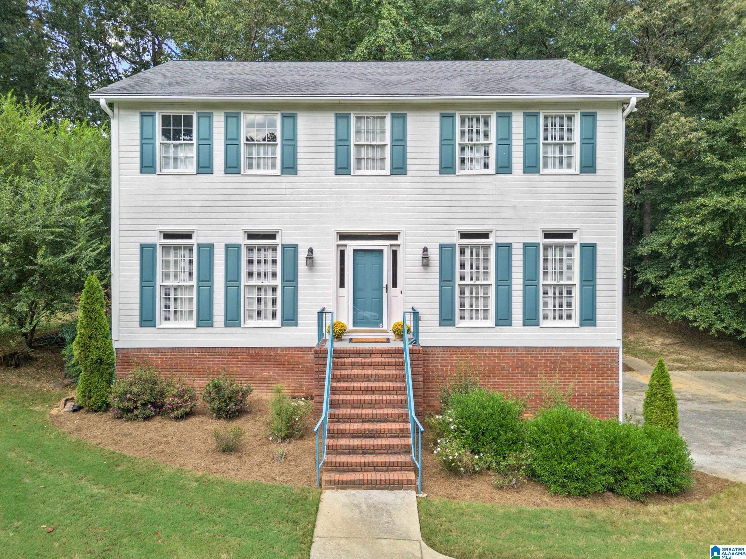 5047 LINWOOD DRIVE