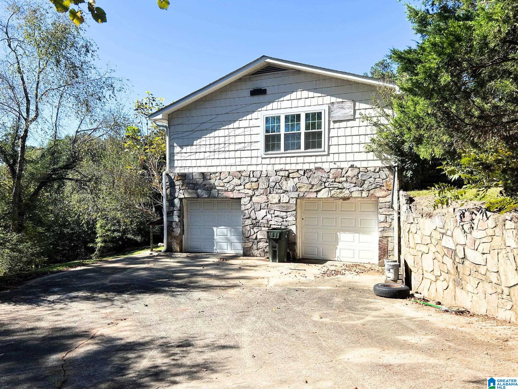 5th image of 3020 Brentwood Dr, Oxford, AL 36203 | MLS# 21432168