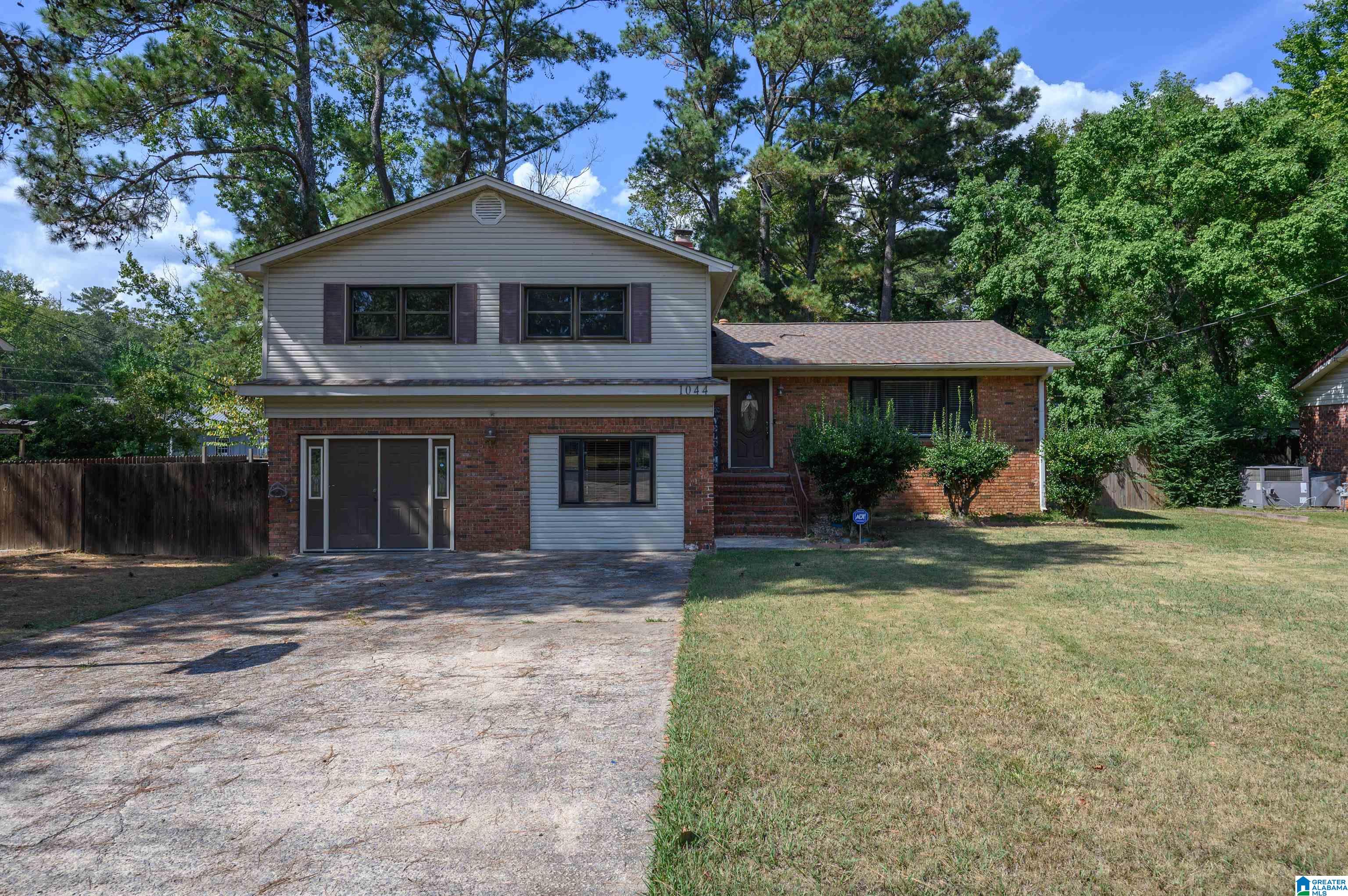 1044 SHARP DRIVE