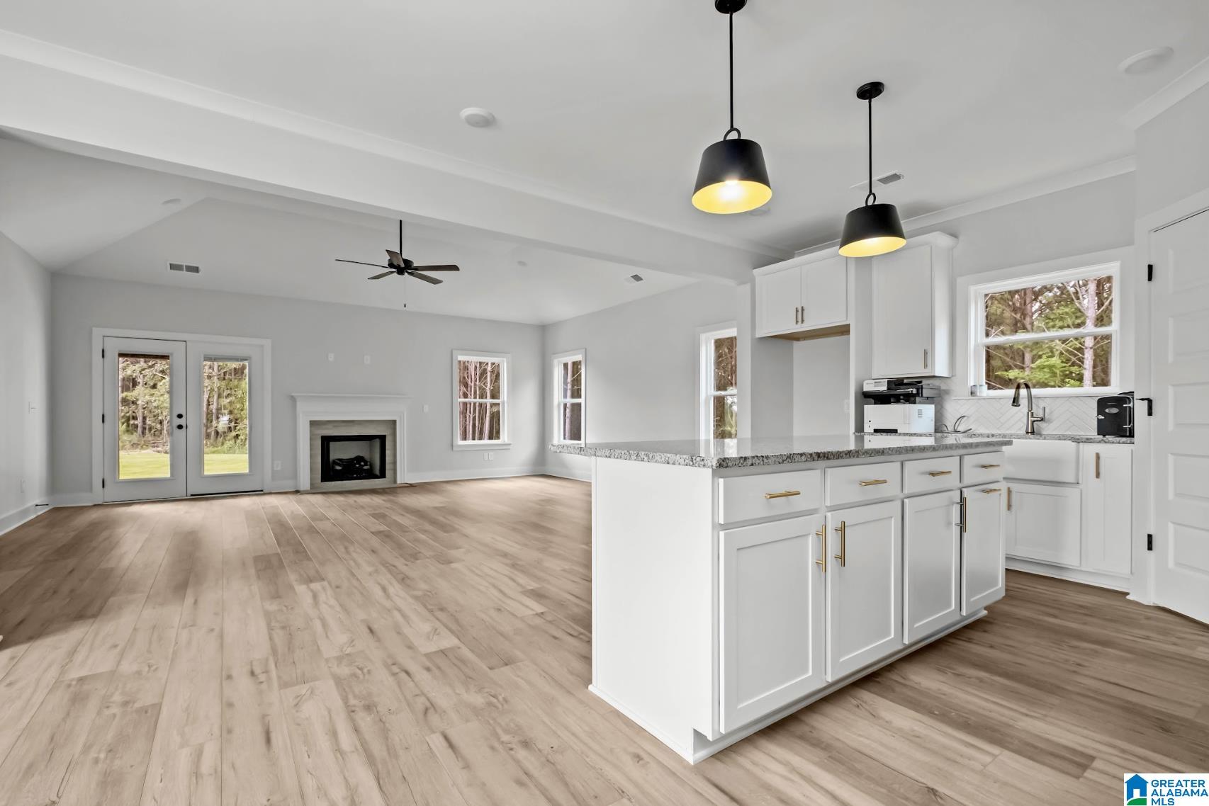 Homes for sale in Sterrett, AL | 117 Townmoor Lane, Sterrett, AL 35147 | MLS# 21432347