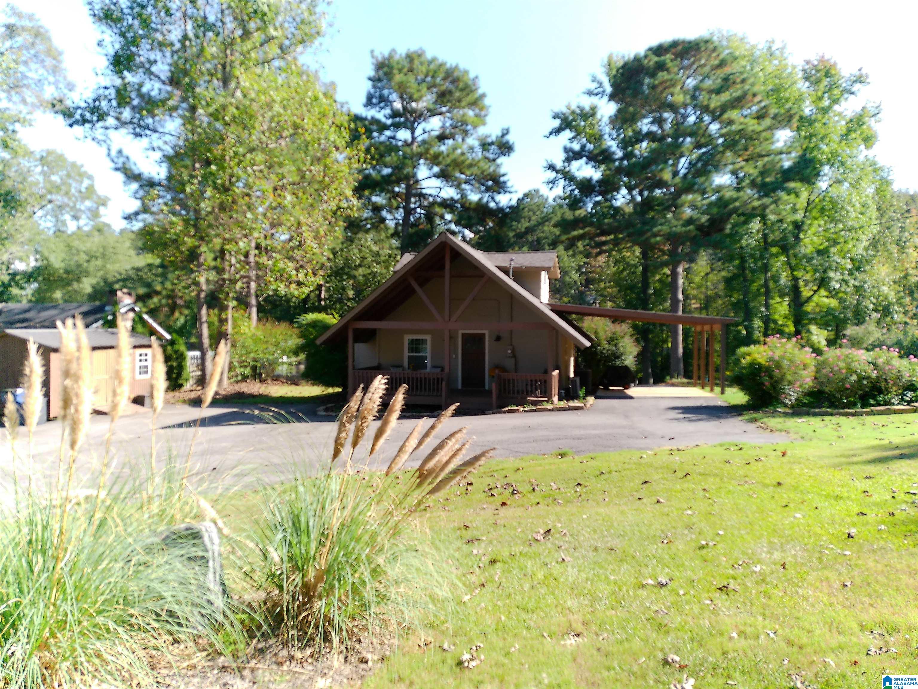 20 ISLAND LAKE LANE