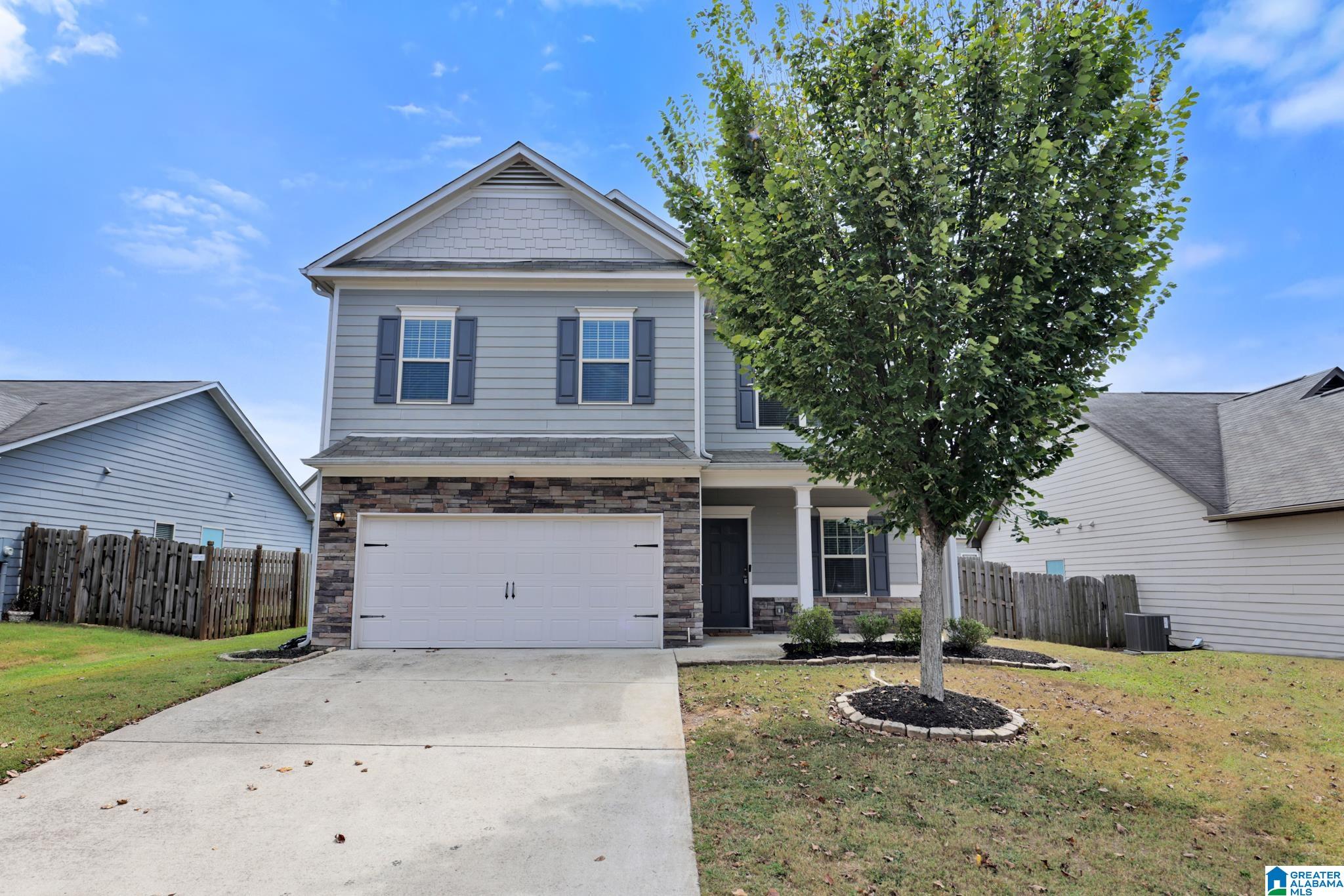 8028 KENSINGTON TRAIL