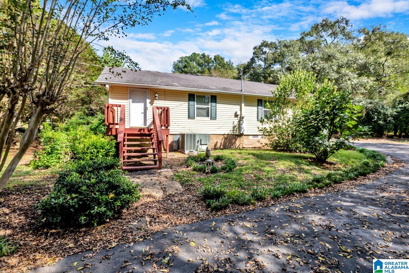 Homes for sale in Hueytown, AL | 3469 Virginia Dr, Hueytown, AL 35023 | MLS# 21432674