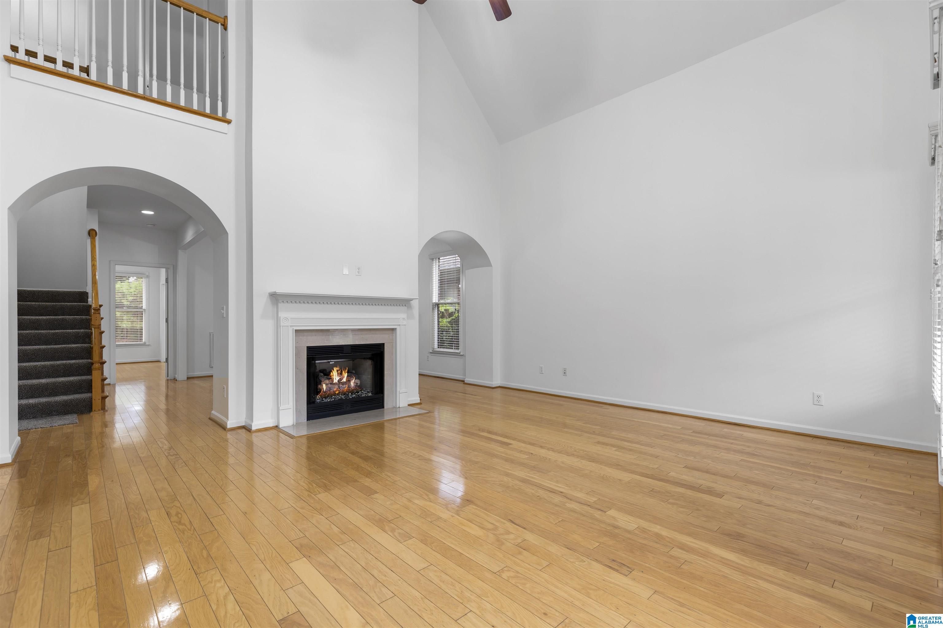 Homes for sale in Hoover, AL | 2297 Abbeyglen Lane, Hoover, AL 35226 | MLS# 21432709