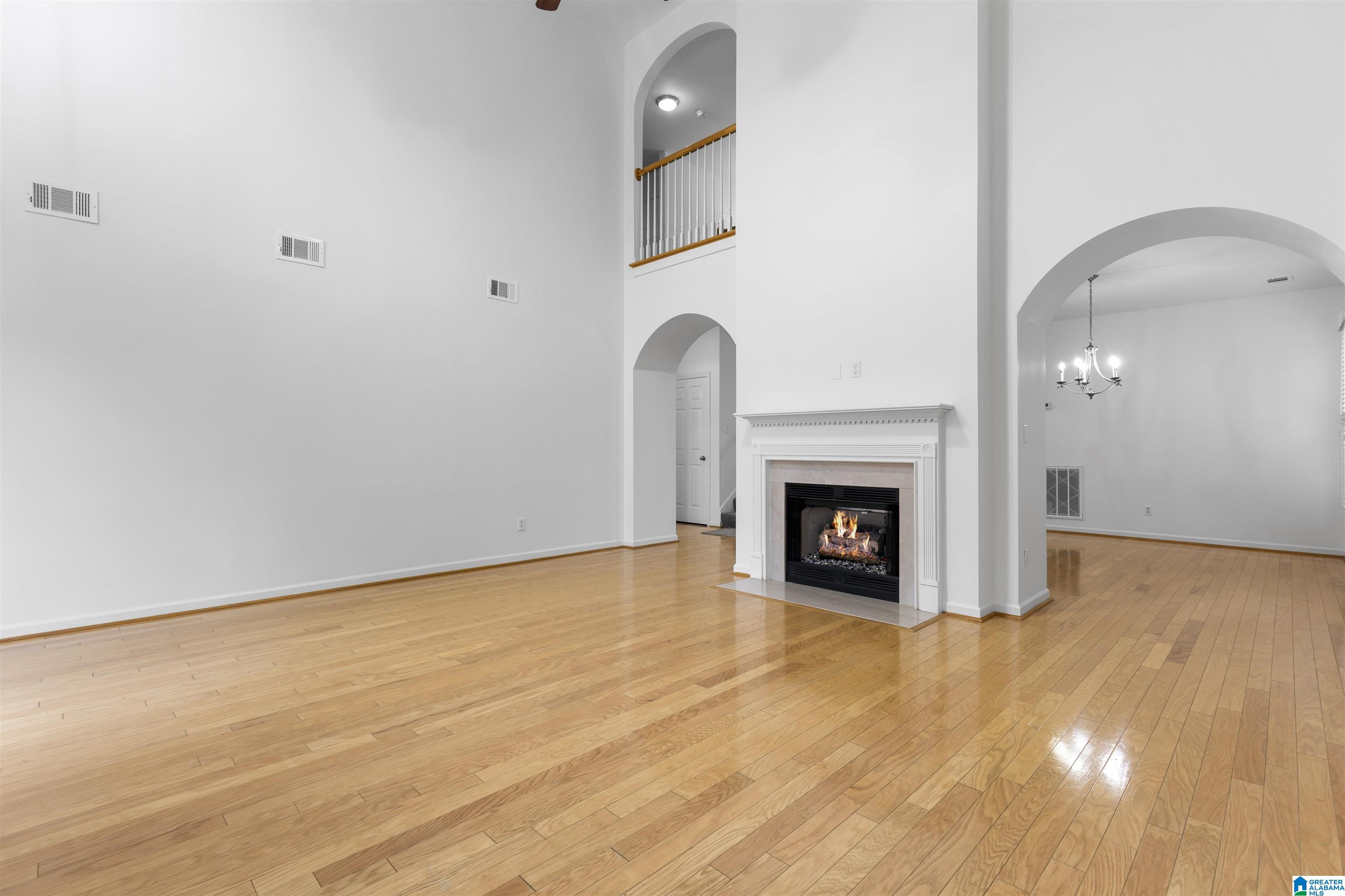 Homes for sale in Hoover, AL | 2297 Abbeyglen Lane, Hoover, AL 35226 | MLS# 21432709