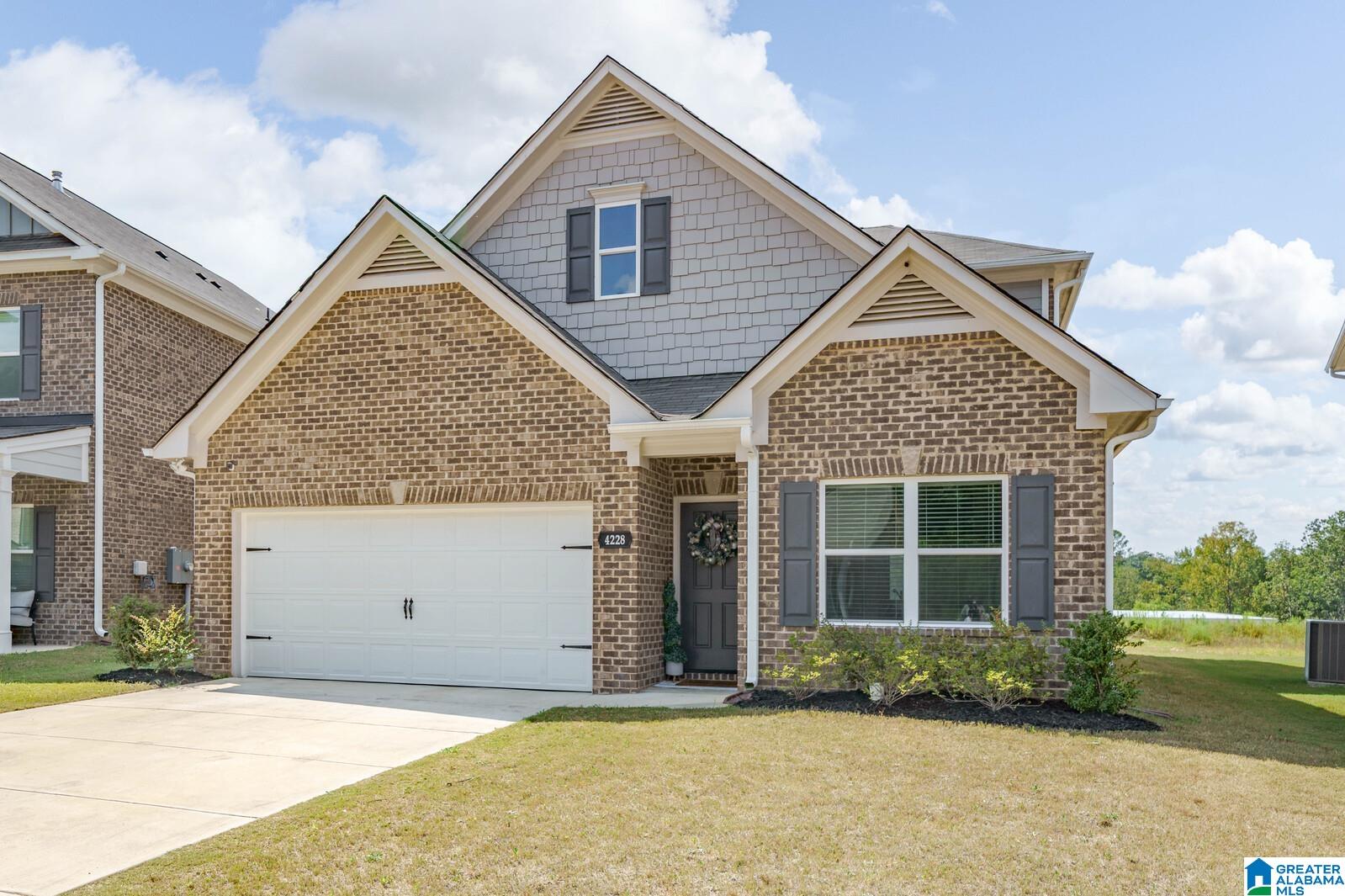 4228 MANSFIELD COURT