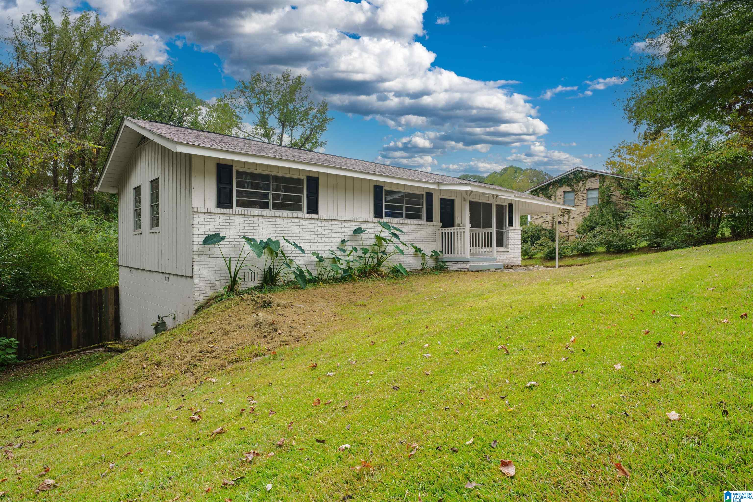 Homes for sale in Leeds, AL | 8211 Baker Avenue, Leeds, AL 35094 | MLS# 21433461