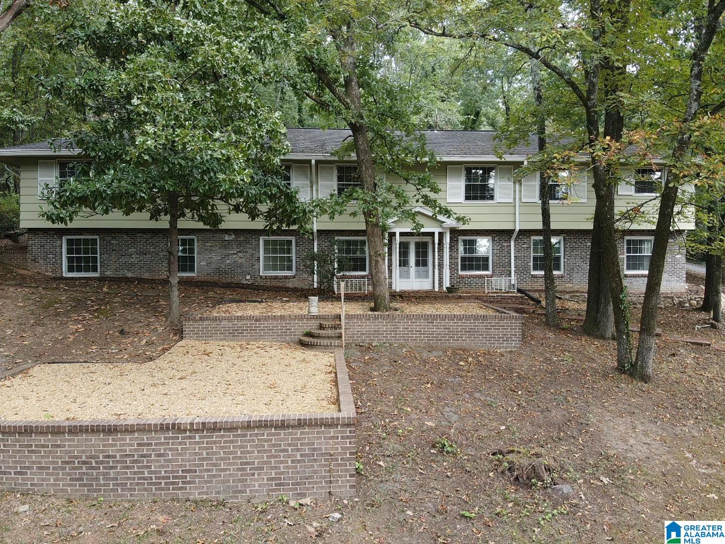 233 FAIRWAY DRIVE