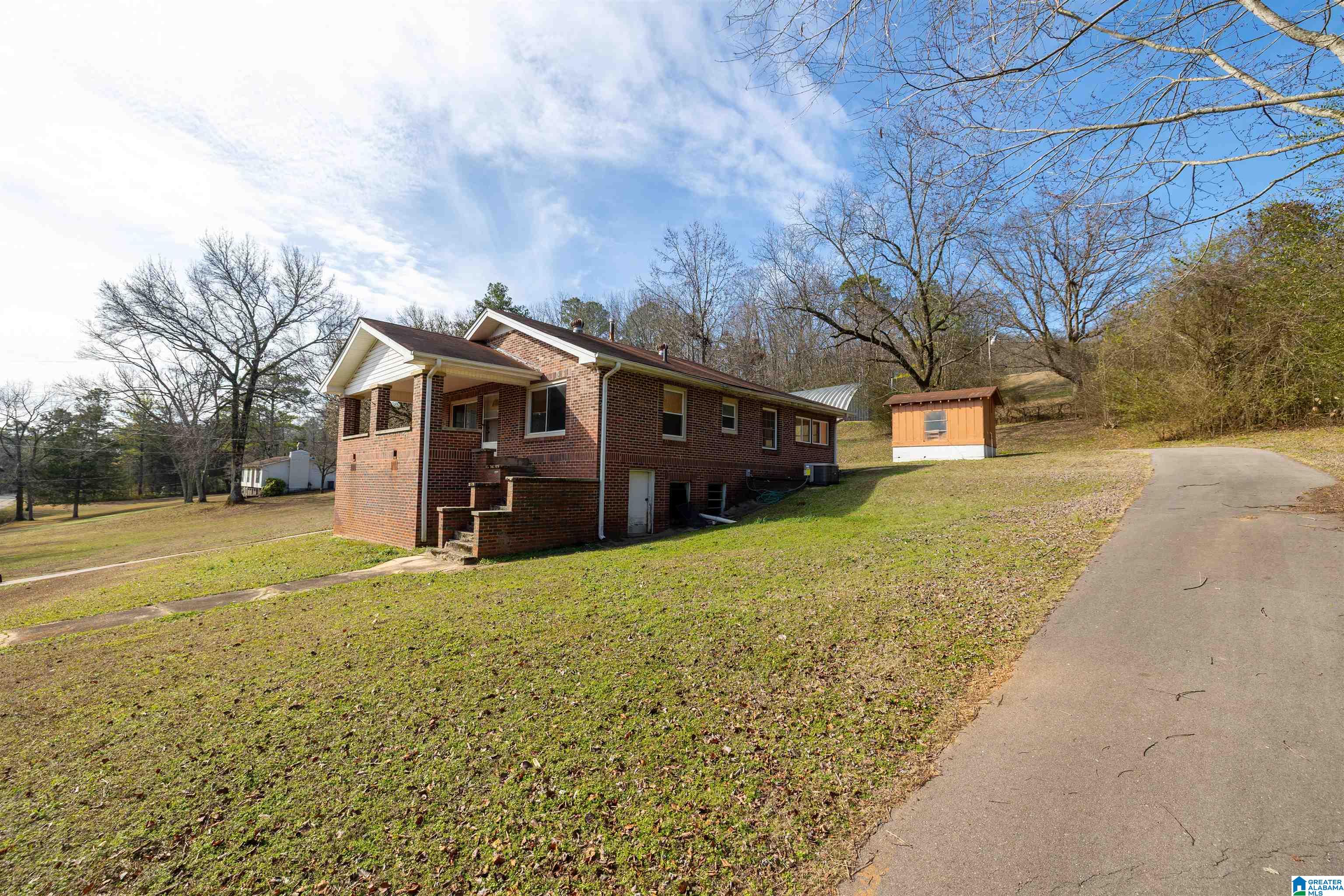 Homes for sale in Pinson, AL | 7270 Self Road, Pinson, AL 35126 | MLS# 21433744