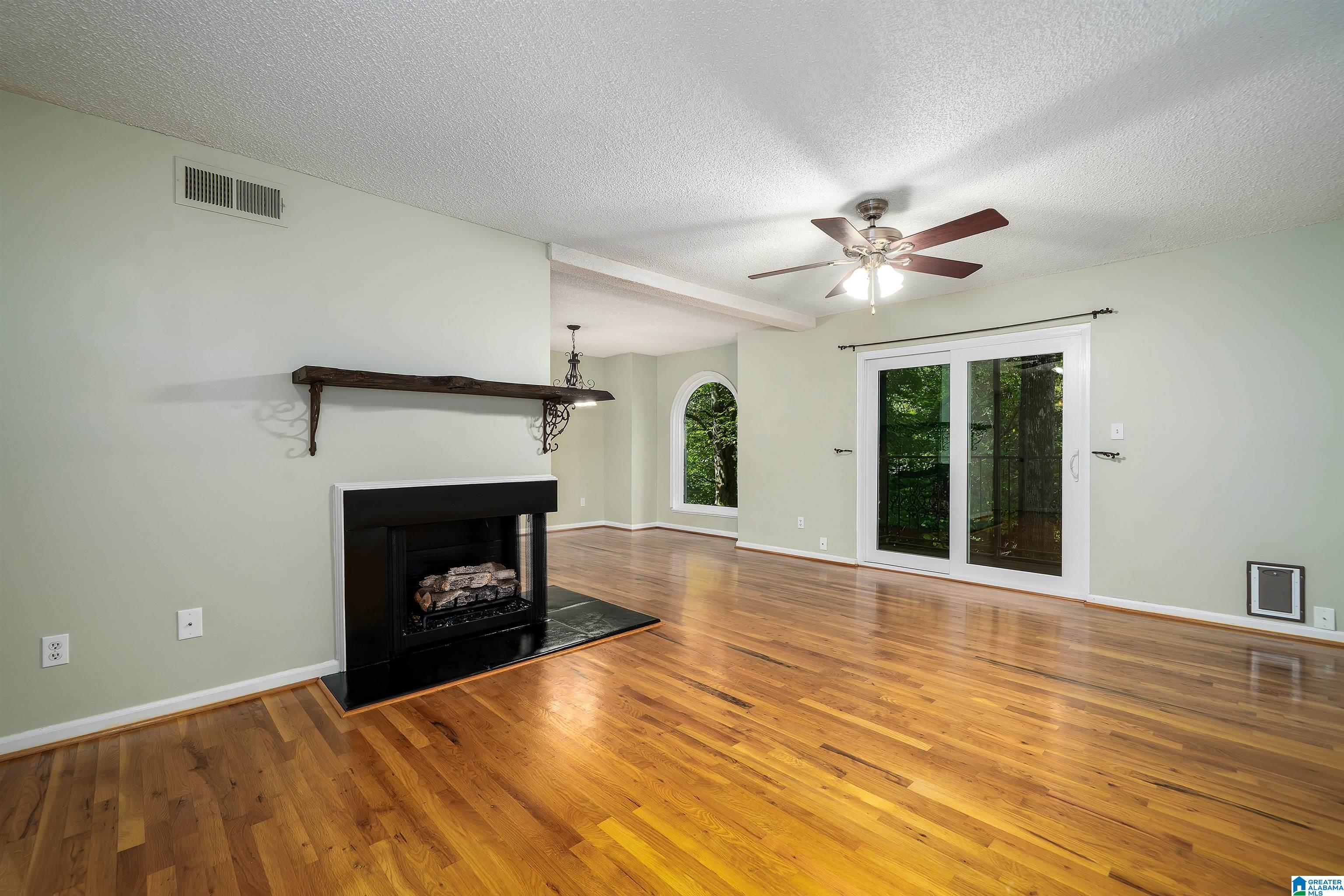 Homes for sale in Vestavia Hills, AL | 140 West Green #140, Vestavia Hills, AL 35243 | MLS# 21433792