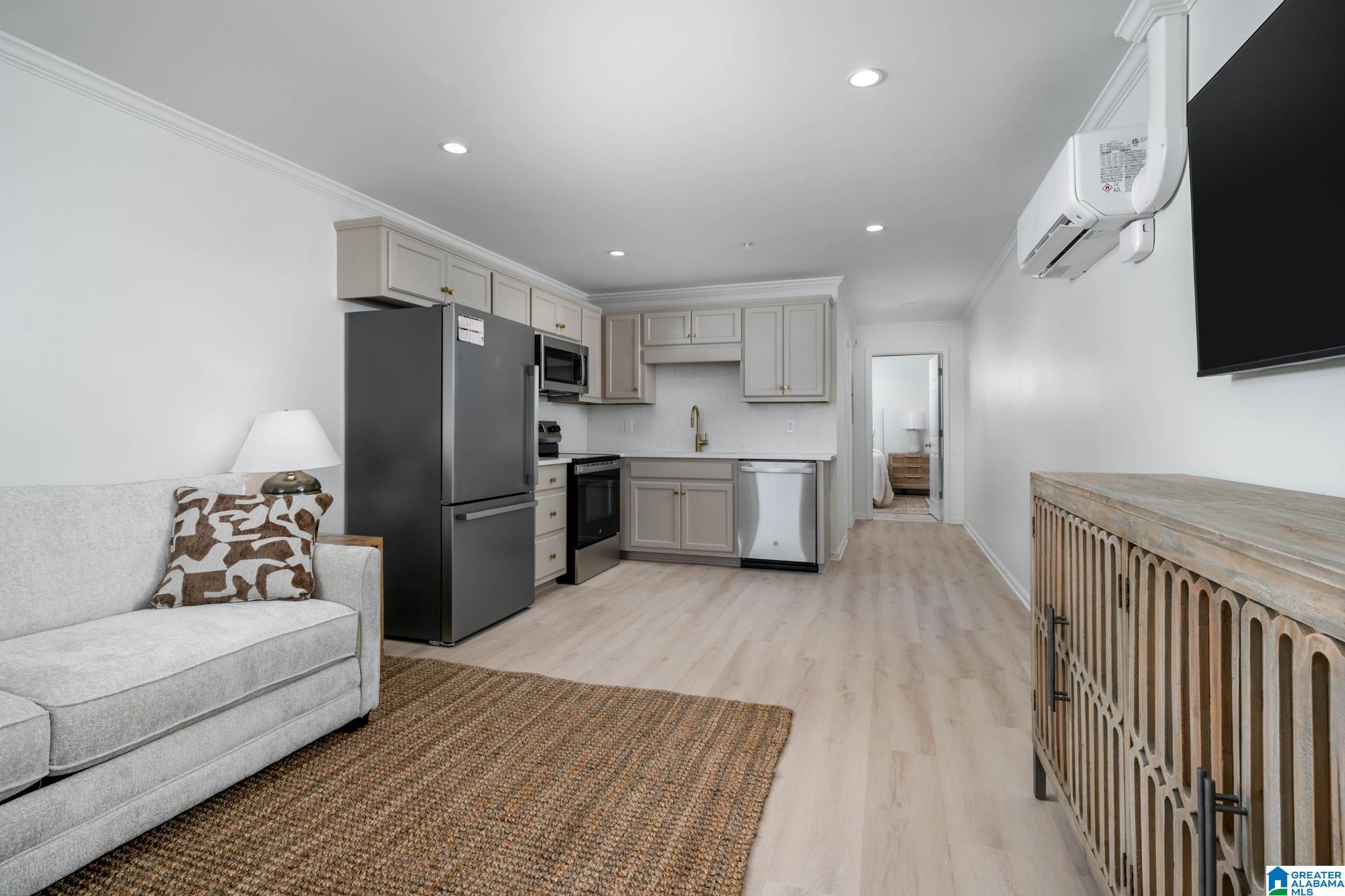 1212 12TH STREET