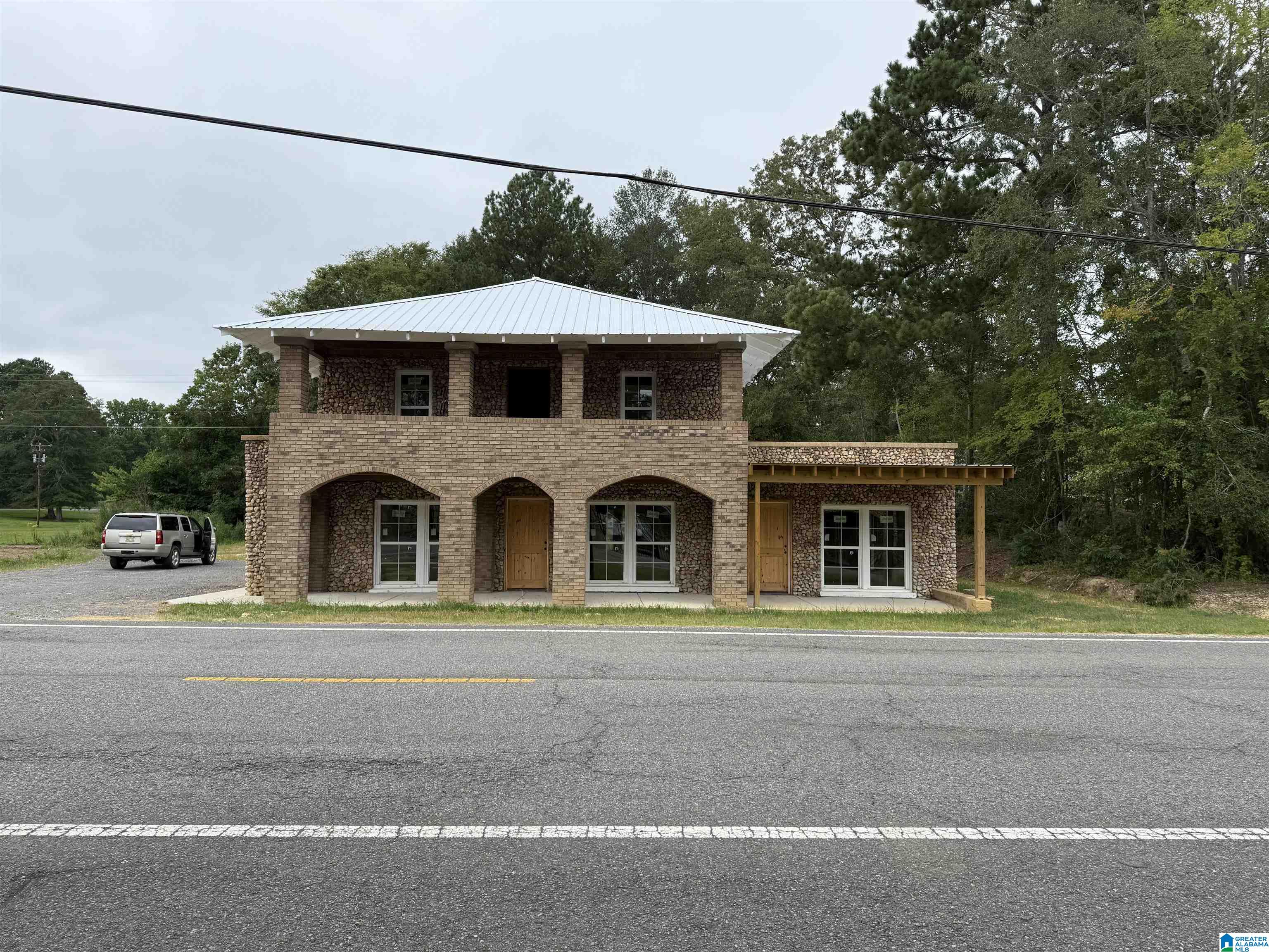 22327 US HIGHWAY 411